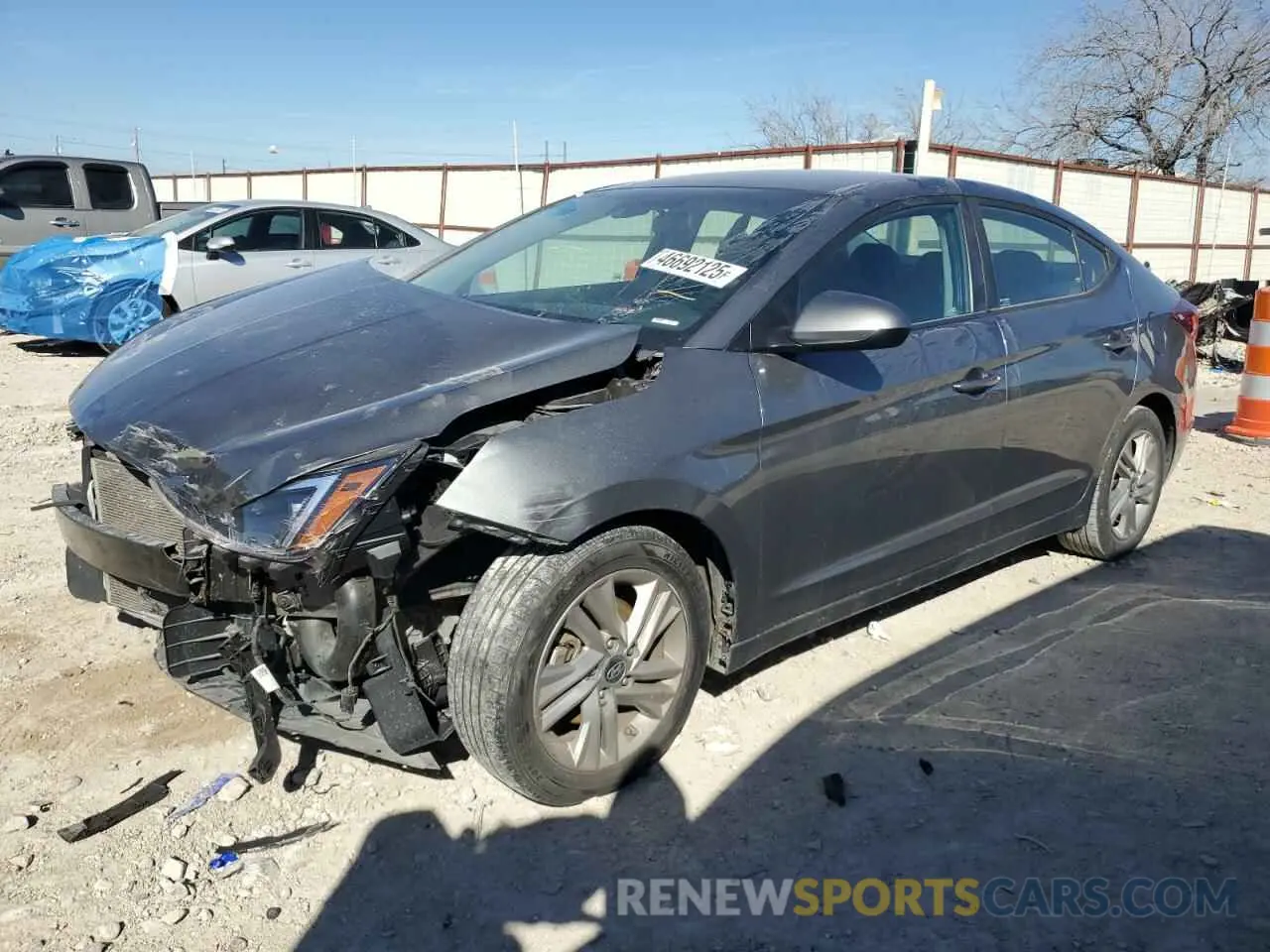 1 Photograph of a damaged car 5NPD84LFXKH405581 HYUNDAI ELANTRA 2019
