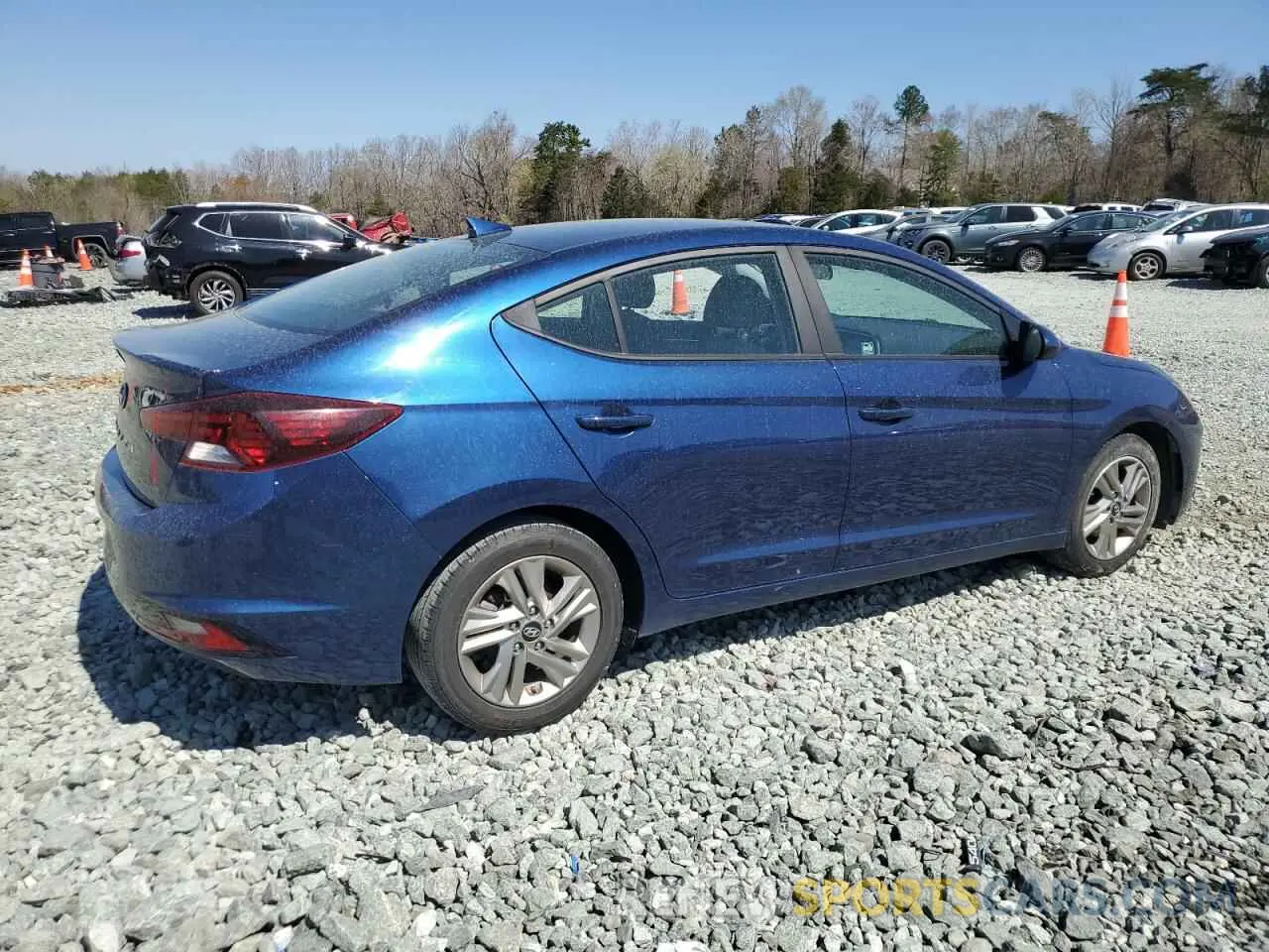 3 Photograph of a damaged car 5NPD84LFXKH408996 HYUNDAI ELANTRA 2019
