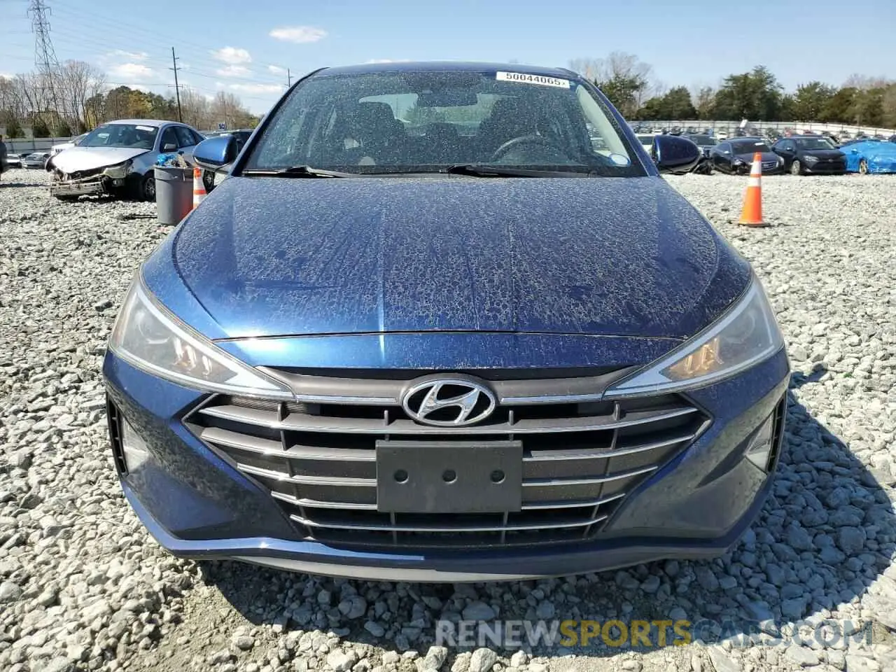5 Photograph of a damaged car 5NPD84LFXKH408996 HYUNDAI ELANTRA 2019