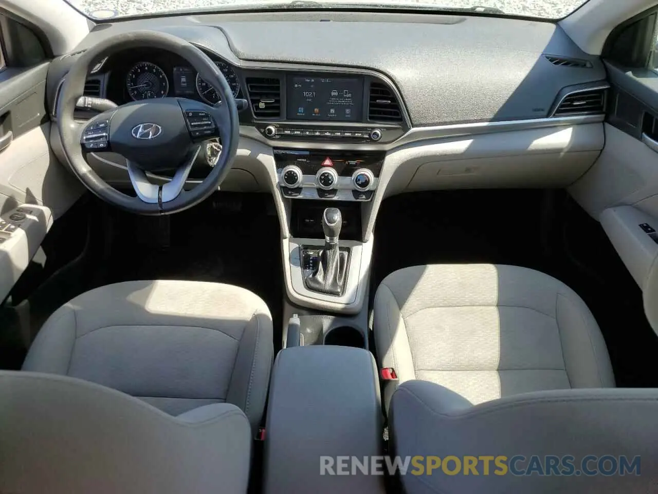 8 Photograph of a damaged car 5NPD84LFXKH408996 HYUNDAI ELANTRA 2019