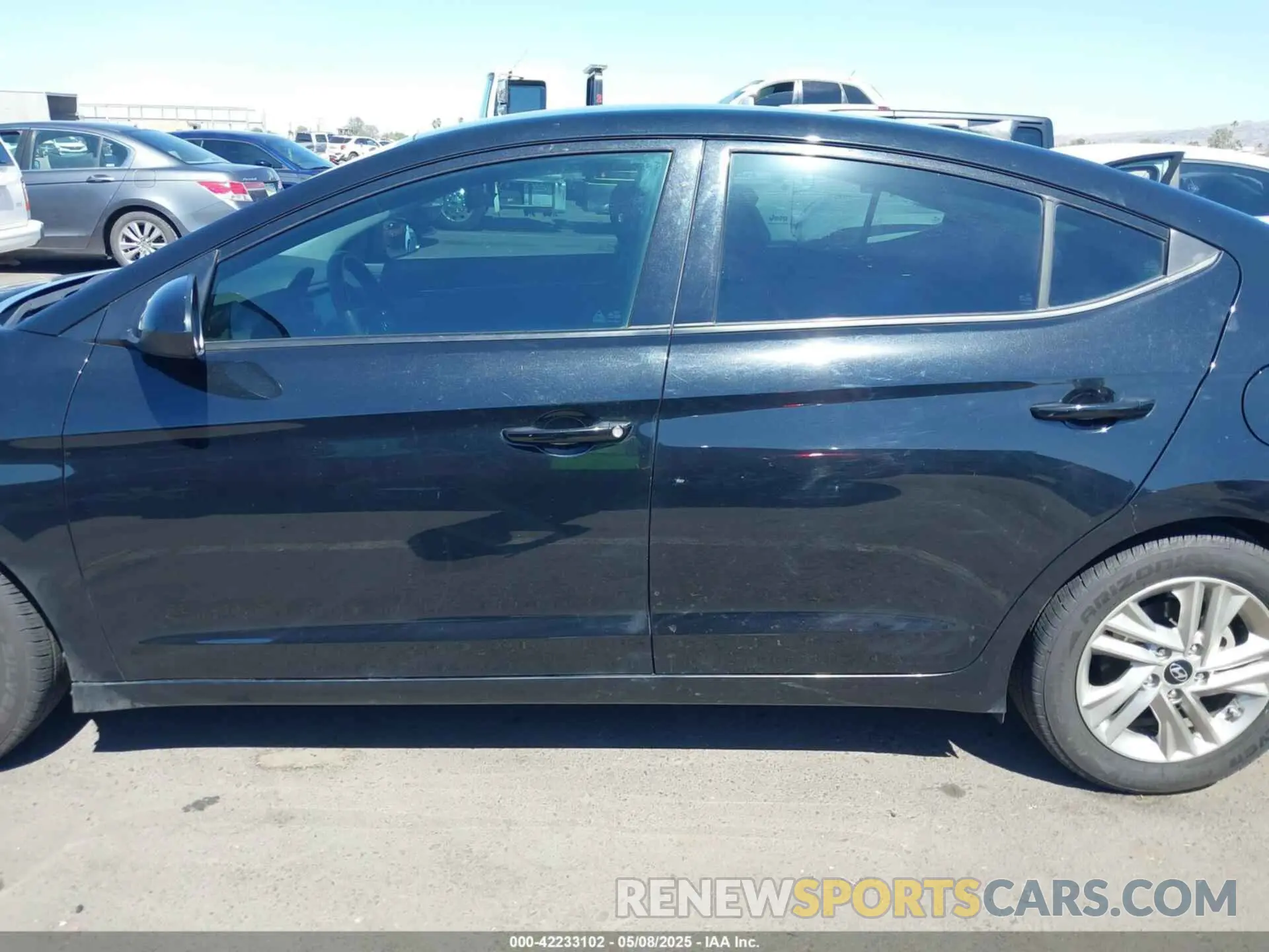 15 Photograph of a damaged car 5NPD84LFXKH411493 HYUNDAI ELANTRA 2019