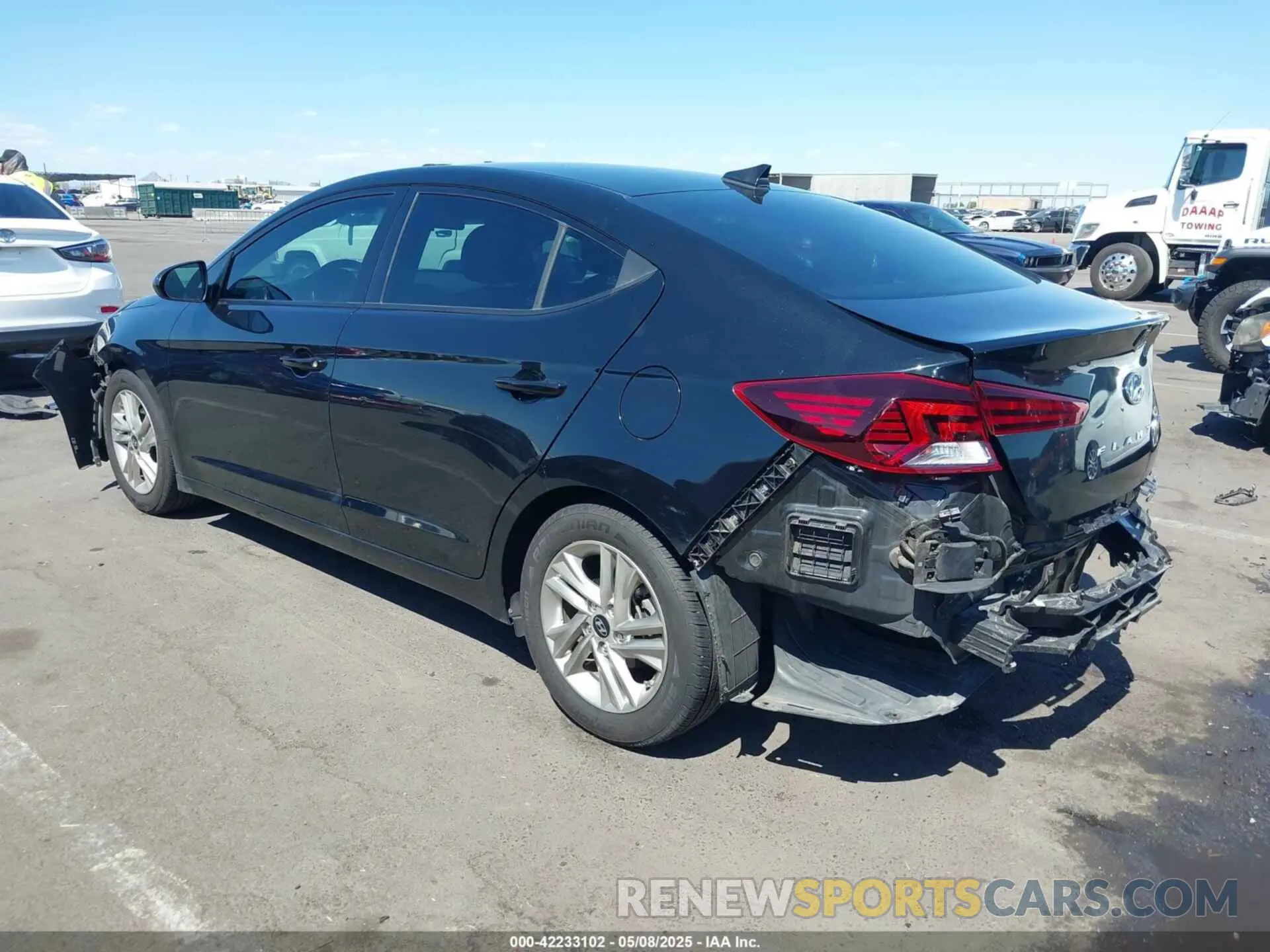 3 Photograph of a damaged car 5NPD84LFXKH411493 HYUNDAI ELANTRA 2019