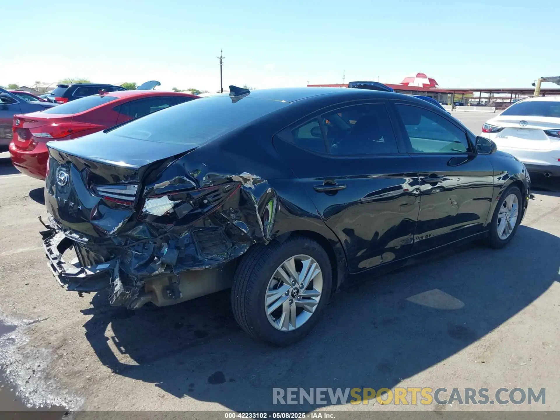 6 Photograph of a damaged car 5NPD84LFXKH411493 HYUNDAI ELANTRA 2019