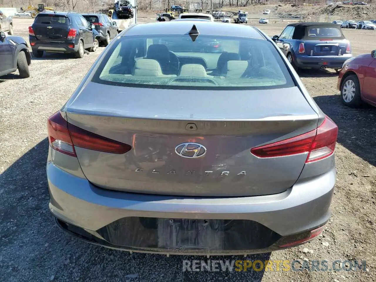 6 Photograph of a damaged car 5NPD84LFXKH414300 HYUNDAI ELANTRA 2019