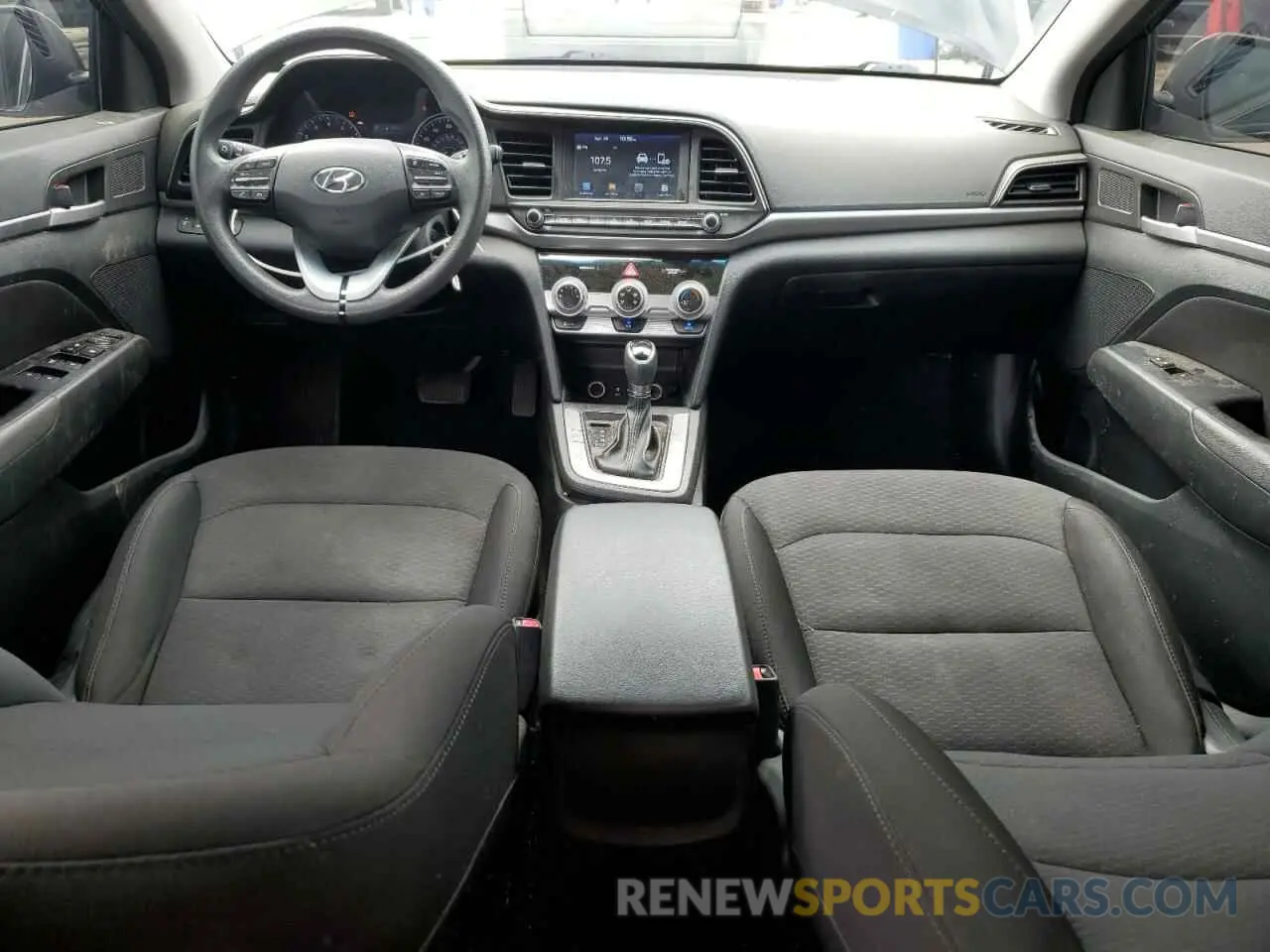 8 Photograph of a damaged car 5NPD84LFXKH421702 HYUNDAI ELANTRA 2019