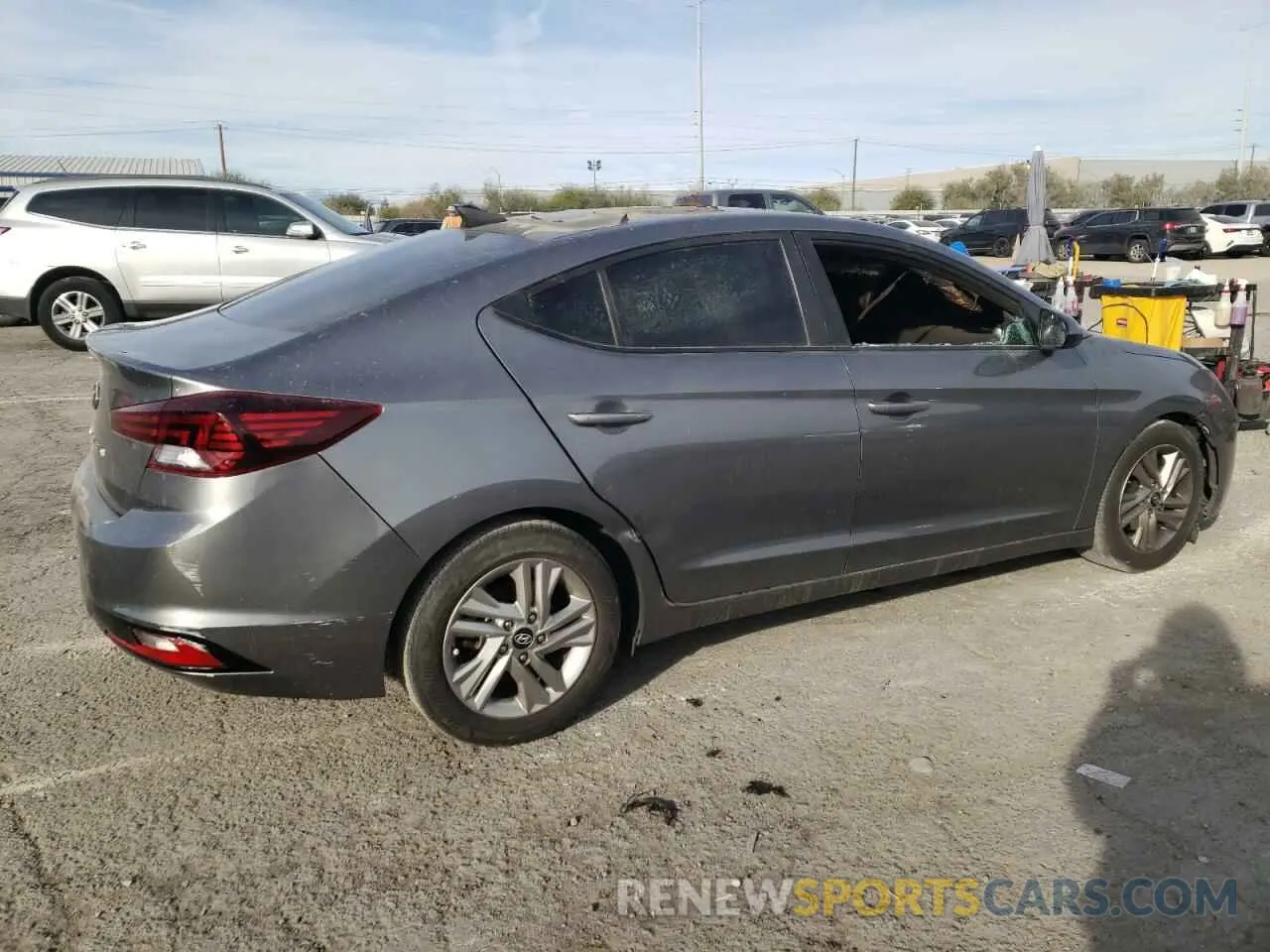 3 Photograph of a damaged car 5NPD84LFXKH424177 HYUNDAI ELANTRA 2019