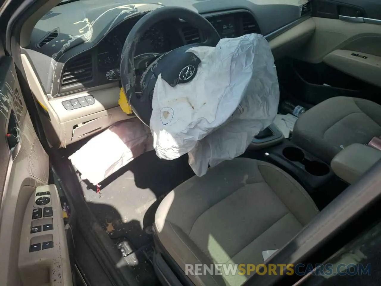8 Photograph of a damaged car 5NPD84LFXKH428049 HYUNDAI ELANTRA 2019