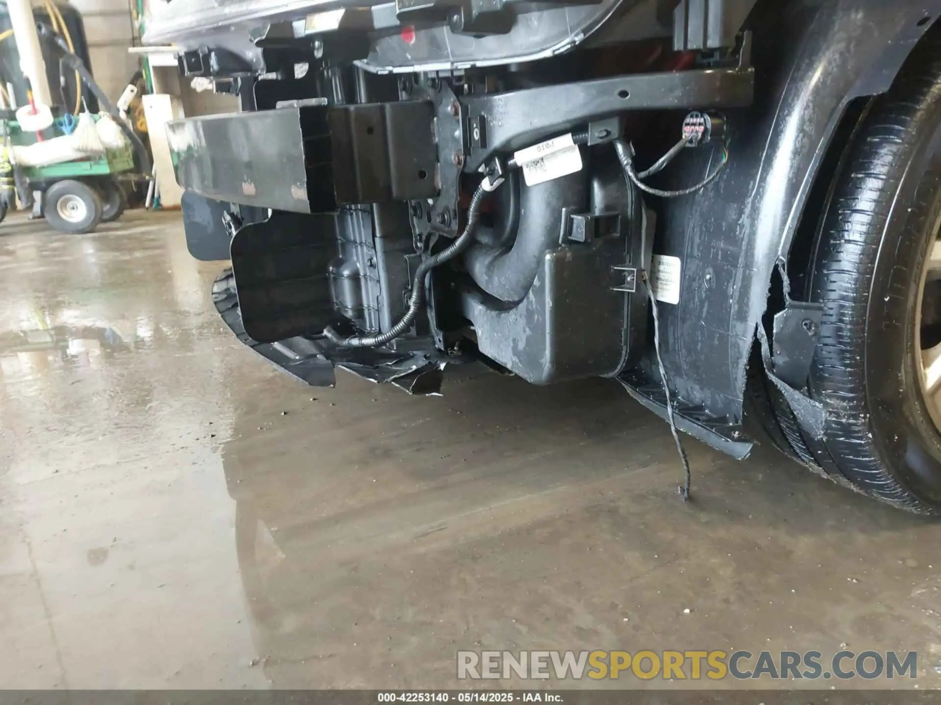 19 Photograph of a damaged car 5NPD84LFXKH428097 HYUNDAI ELANTRA 2019