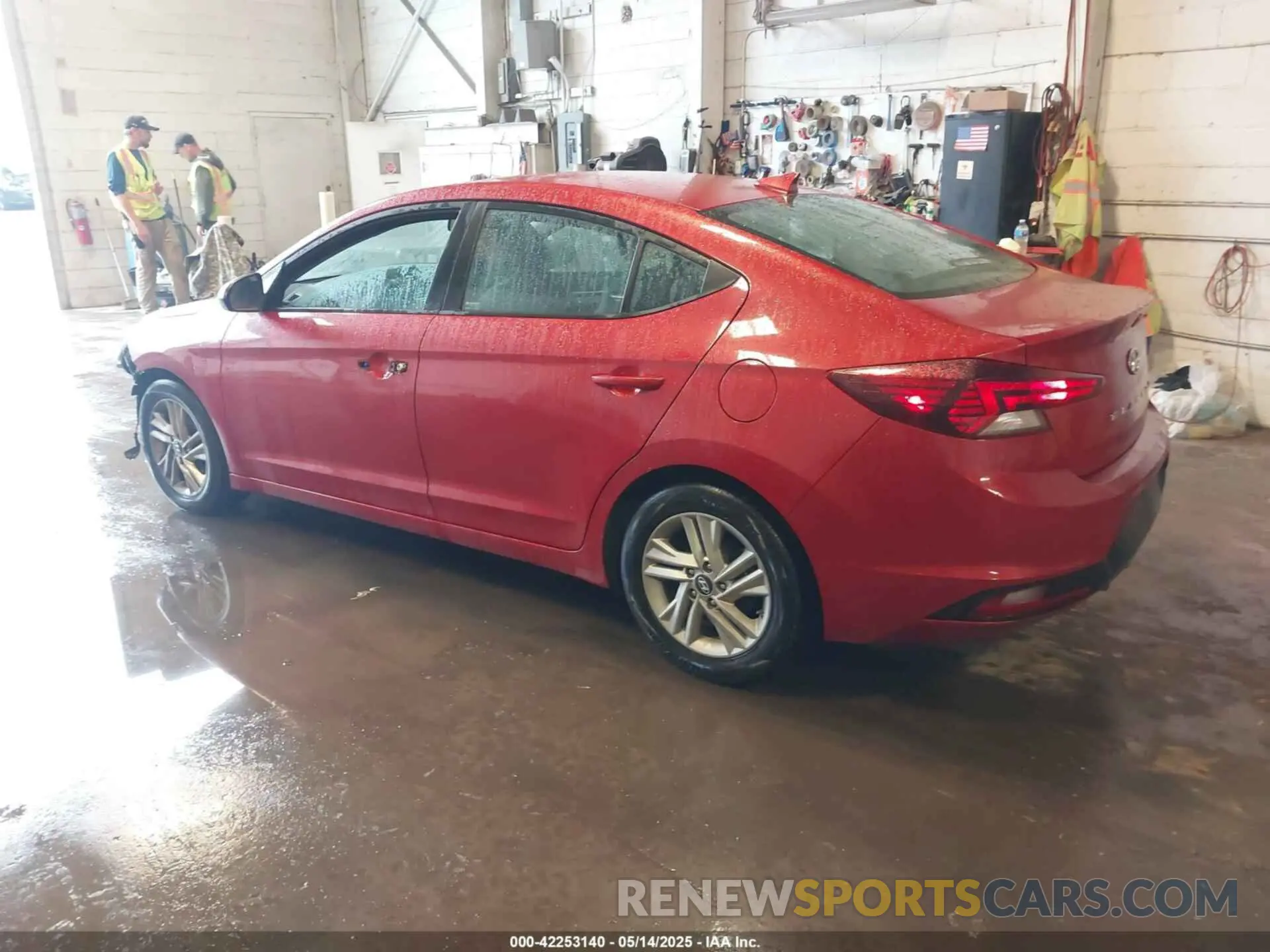 3 Photograph of a damaged car 5NPD84LFXKH428097 HYUNDAI ELANTRA 2019