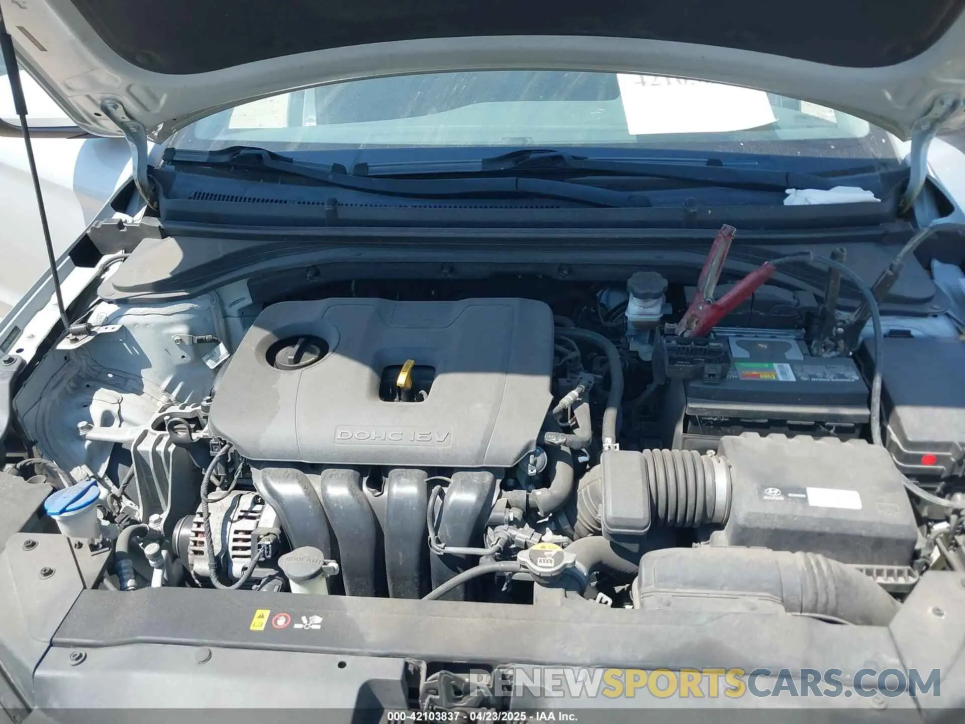 10 Photograph of a damaged car 5NPD84LFXKH466932 HYUNDAI ELANTRA 2019