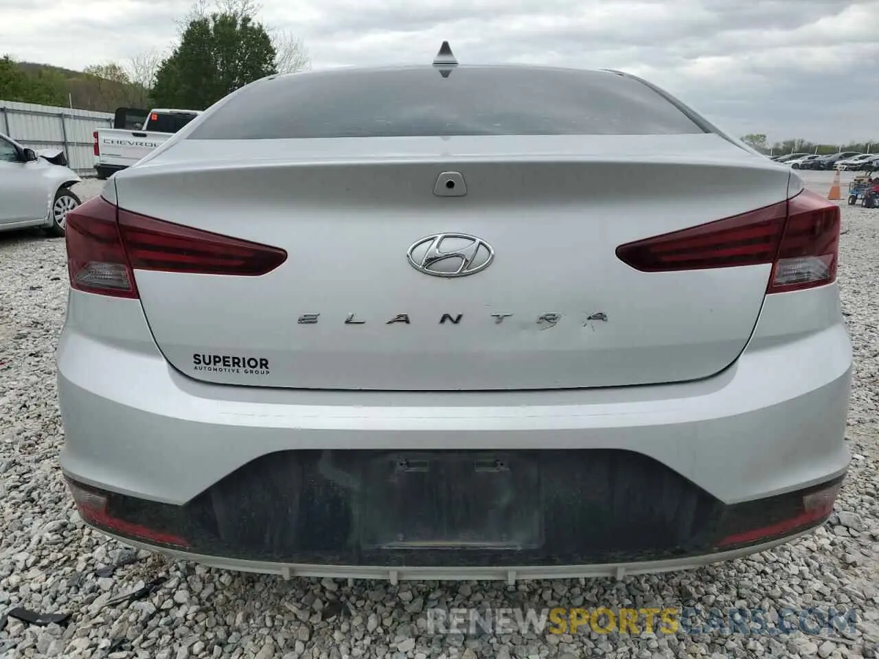 6 Photograph of a damaged car 5NPD84LFXKH475856 HYUNDAI ELANTRA 2019