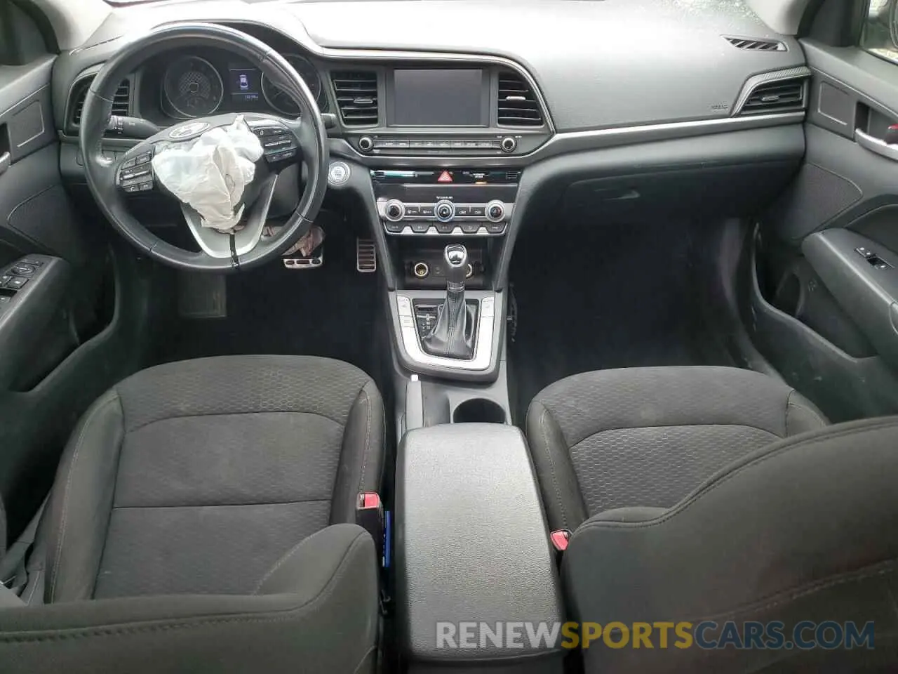 8 Photograph of a damaged car 5NPD84LFXKH475856 HYUNDAI ELANTRA 2019