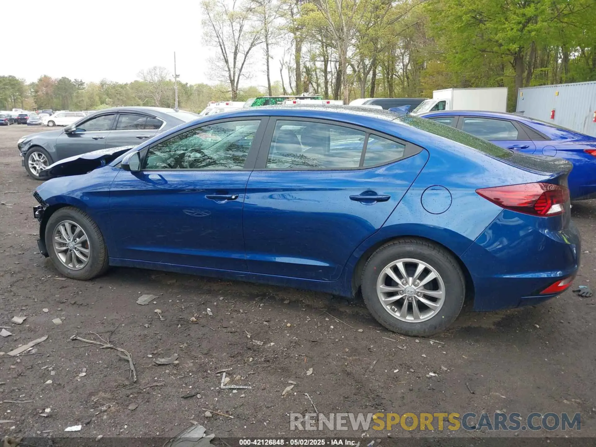 15 Photograph of a damaged car 5NPD94LA3KH417458 HYUNDAI ELANTRA 2019