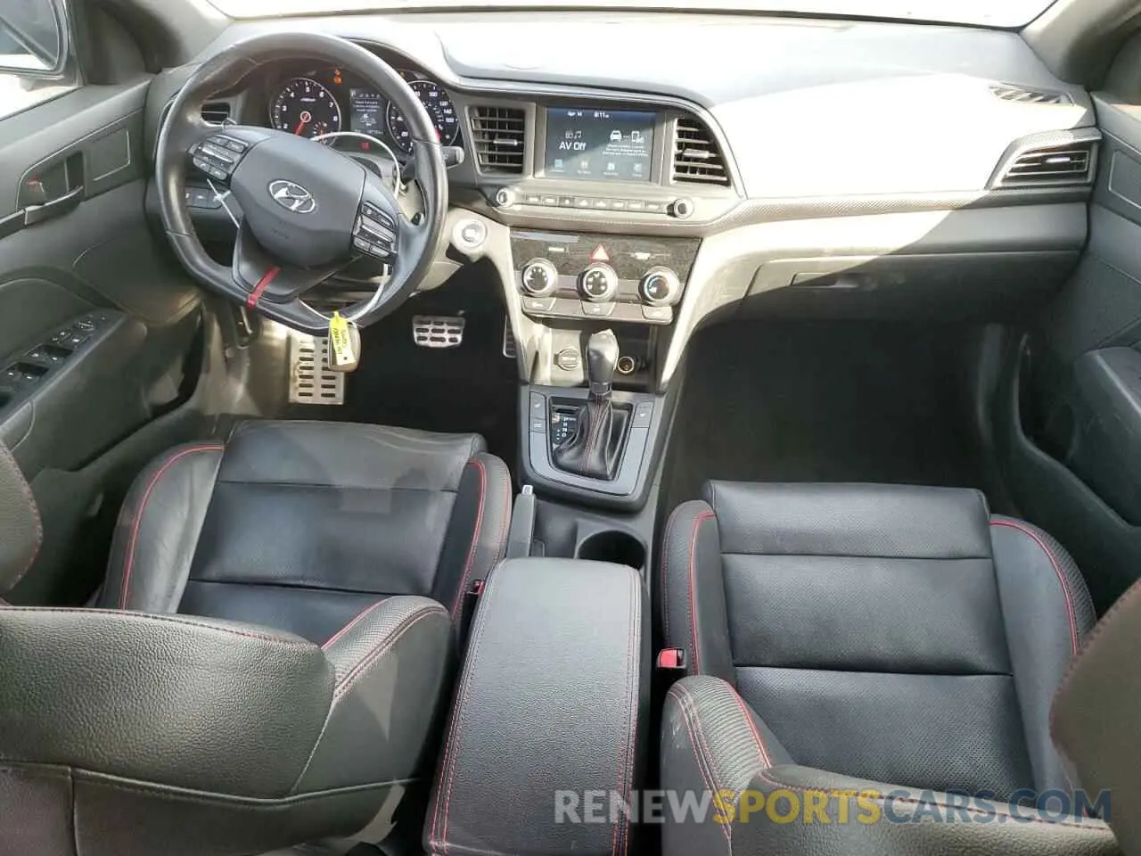 8 Photograph of a damaged car KMHD04LB0KU815716 HYUNDAI ELANTRA 2019