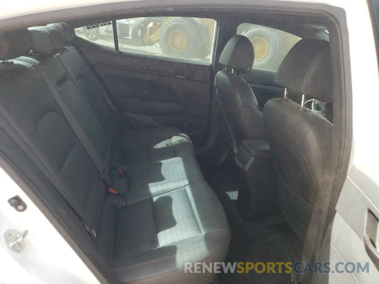 10 Photograph of a damaged car KMHD04LB2KU842433 HYUNDAI ELANTRA 2019