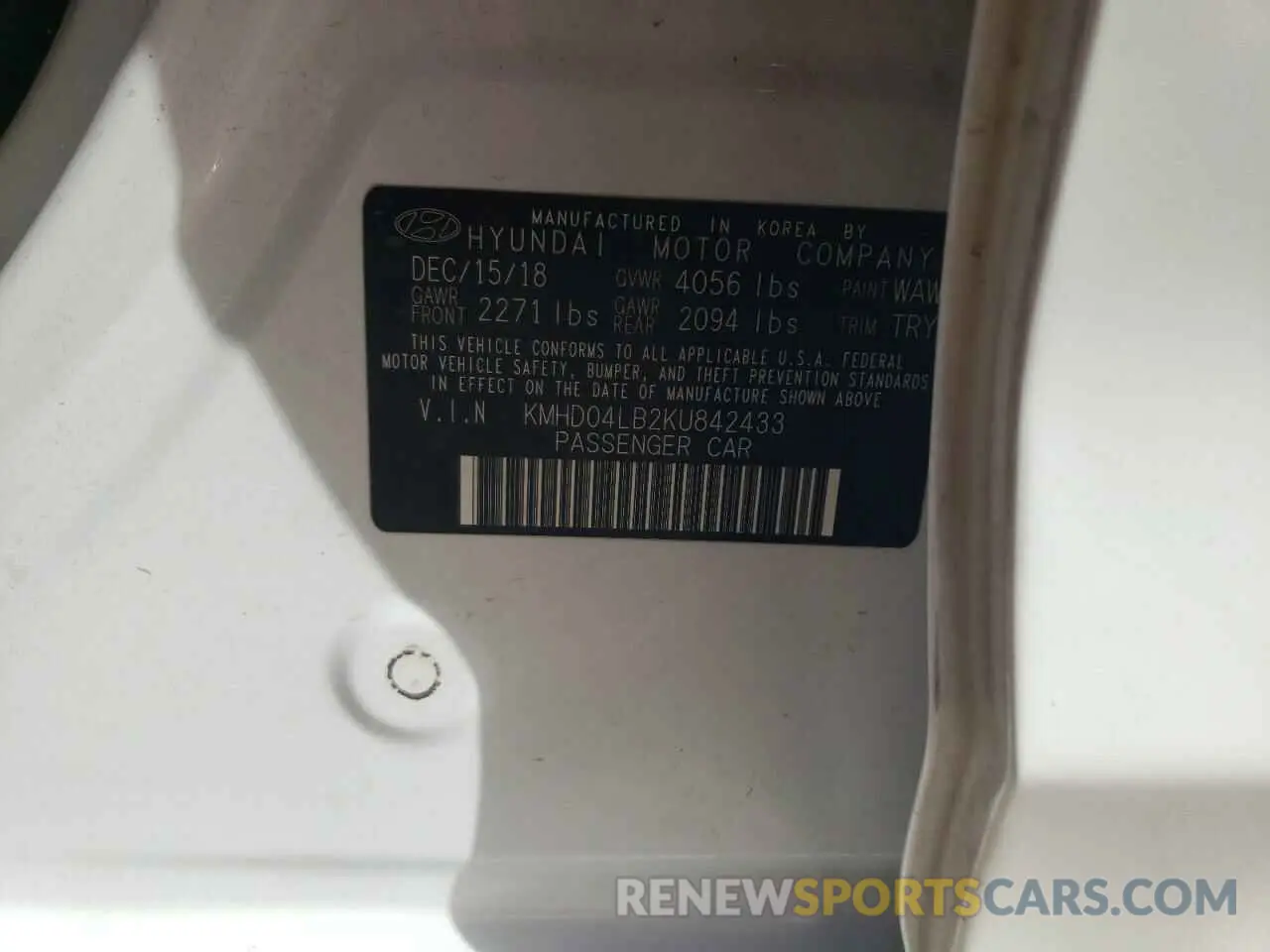 12 Photograph of a damaged car KMHD04LB2KU842433 HYUNDAI ELANTRA 2019