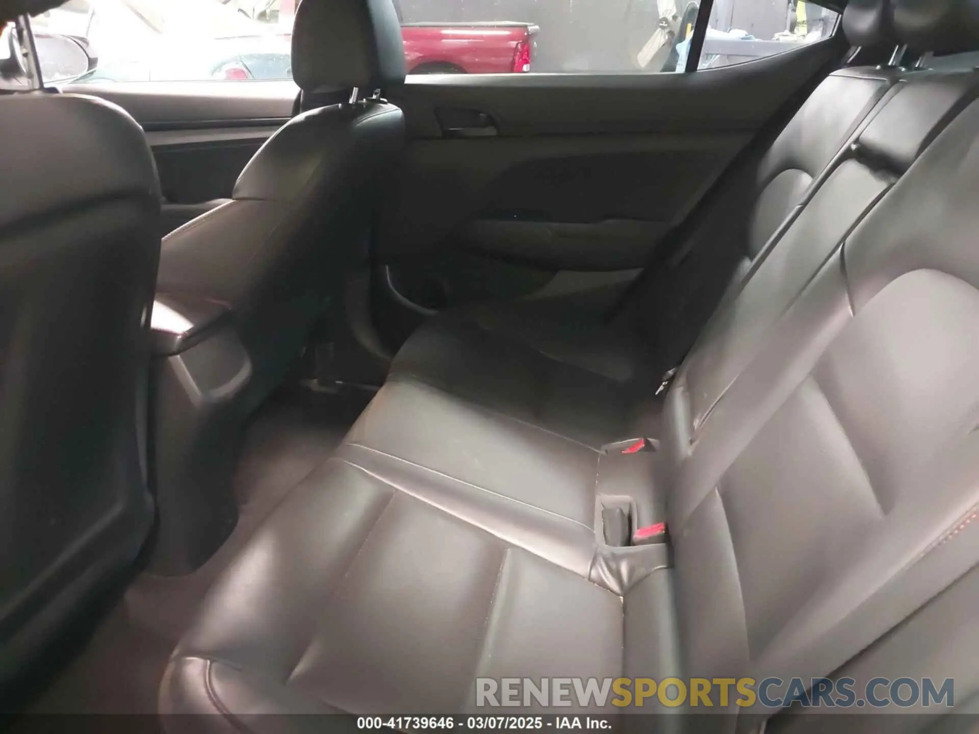 8 Photograph of a damaged car KMHD04LB6KU819530 HYUNDAI ELANTRA 2019