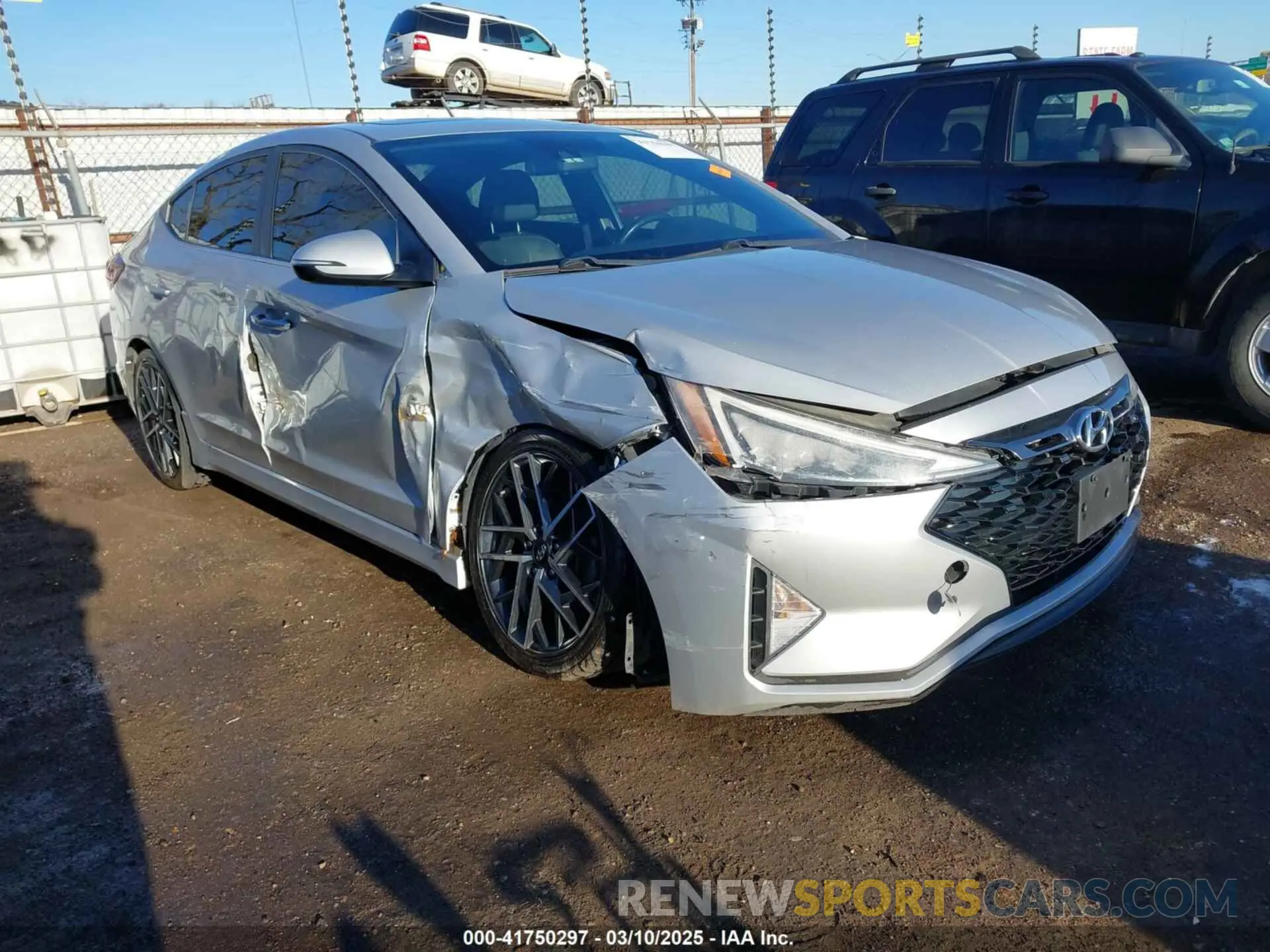 1 Photograph of a damaged car KMHD04LB8KU839004 HYUNDAI ELANTRA 2019