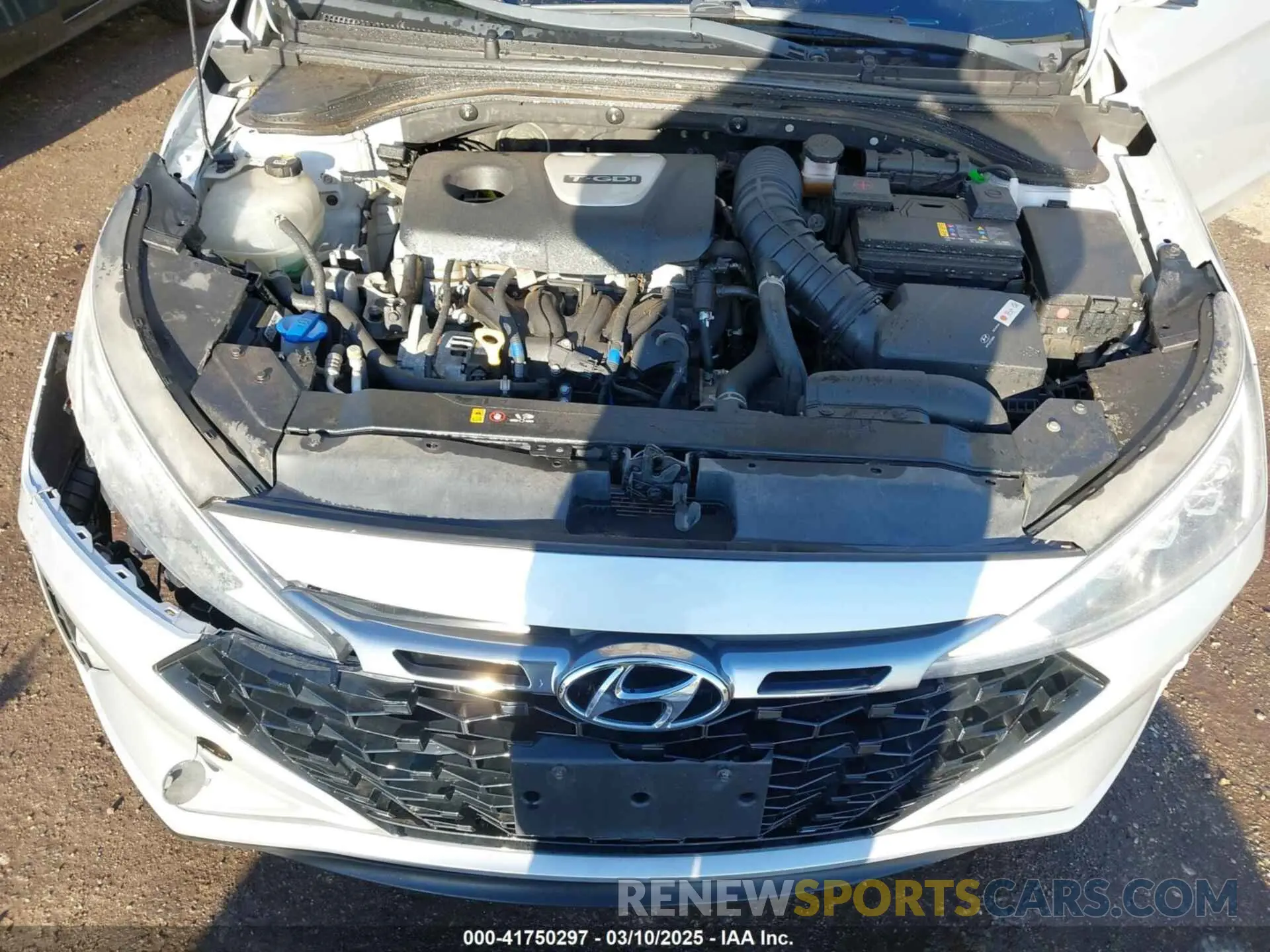 10 Photograph of a damaged car KMHD04LB8KU839004 HYUNDAI ELANTRA 2019