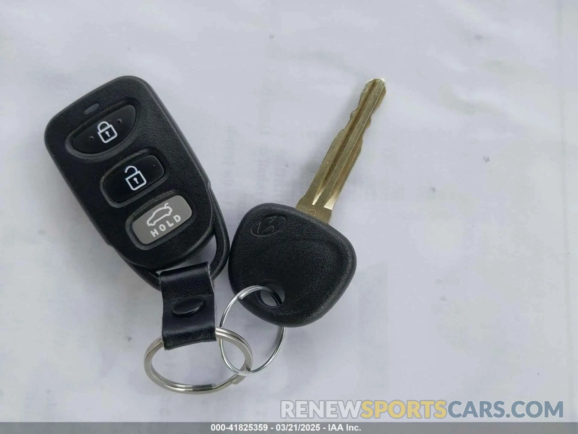11 Photograph of a damaged car KMHD74LF0KU781503 HYUNDAI ELANTRA 2019