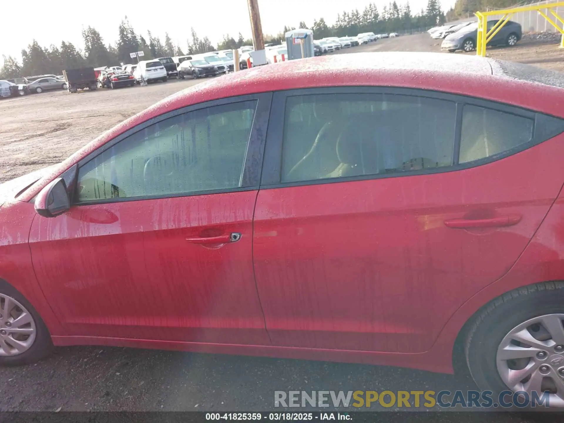 14 Photograph of a damaged car KMHD74LF0KU781503 HYUNDAI ELANTRA 2019