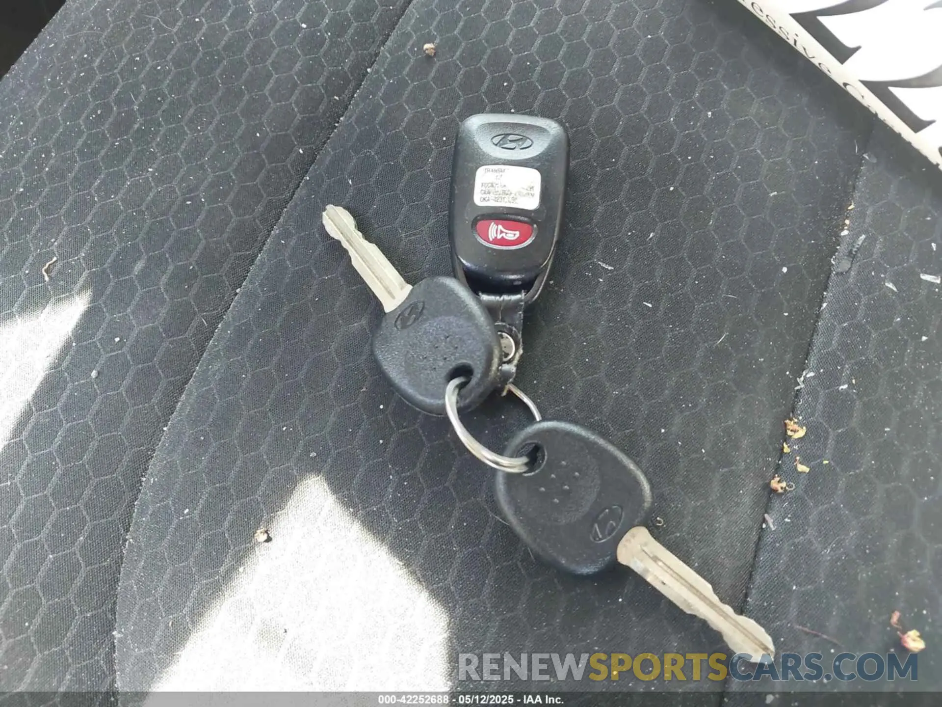 11 Photograph of a damaged car KMHD74LF1KU777590 HYUNDAI ELANTRA 2019
