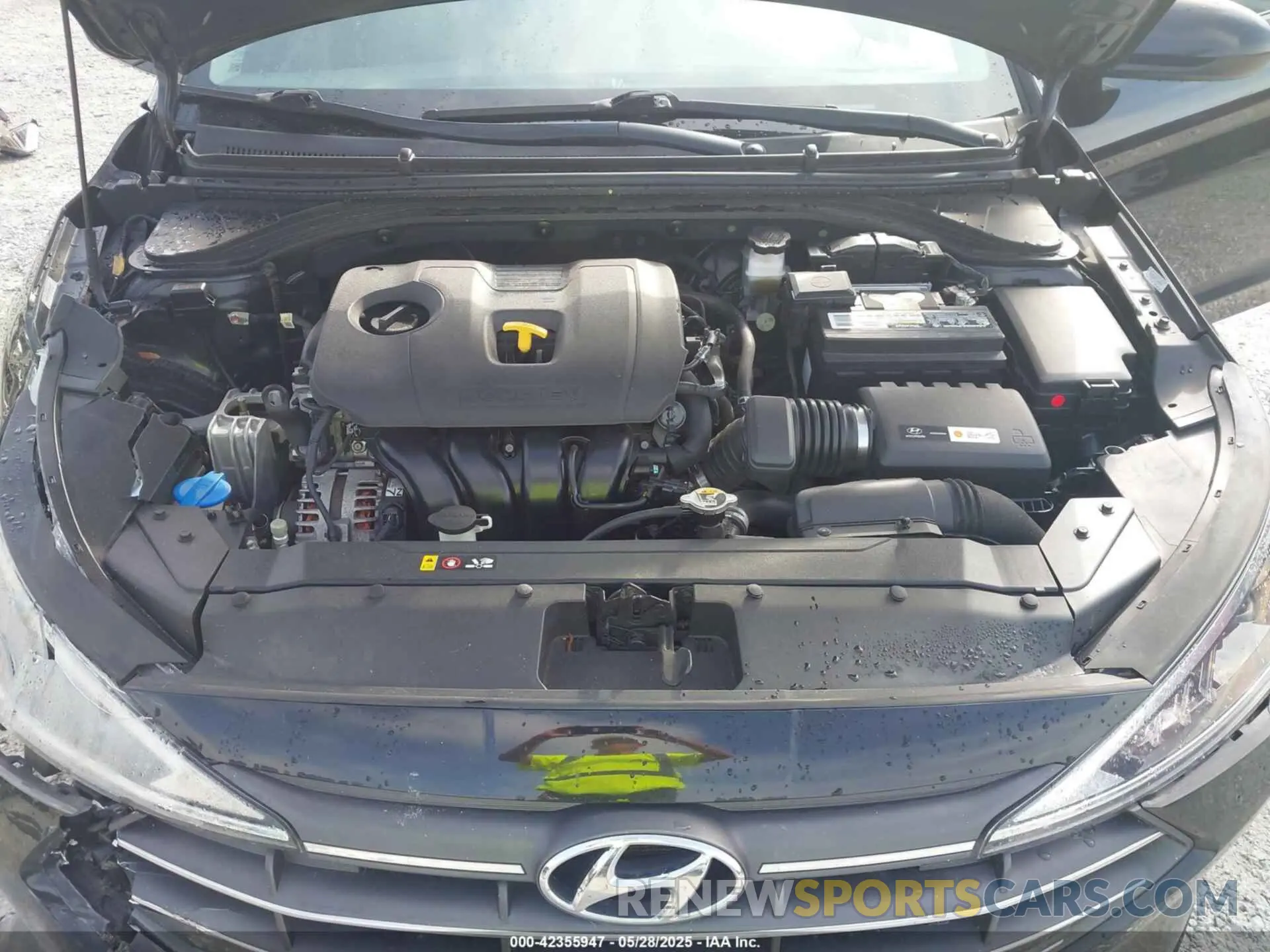 10 Photograph of a damaged car KMHD74LF1KU792350 HYUNDAI ELANTRA 2019