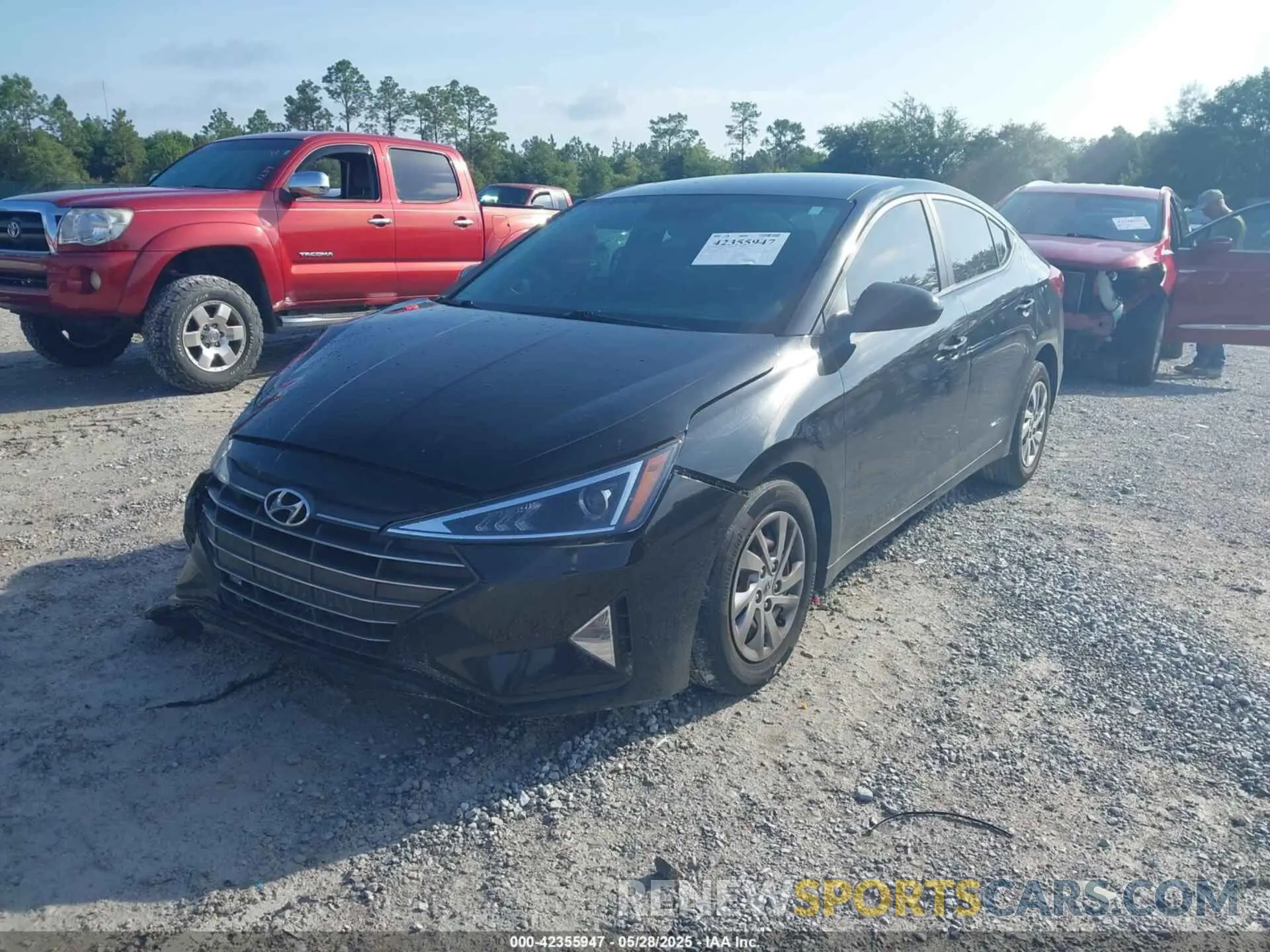 2 Photograph of a damaged car KMHD74LF1KU792350 HYUNDAI ELANTRA 2019