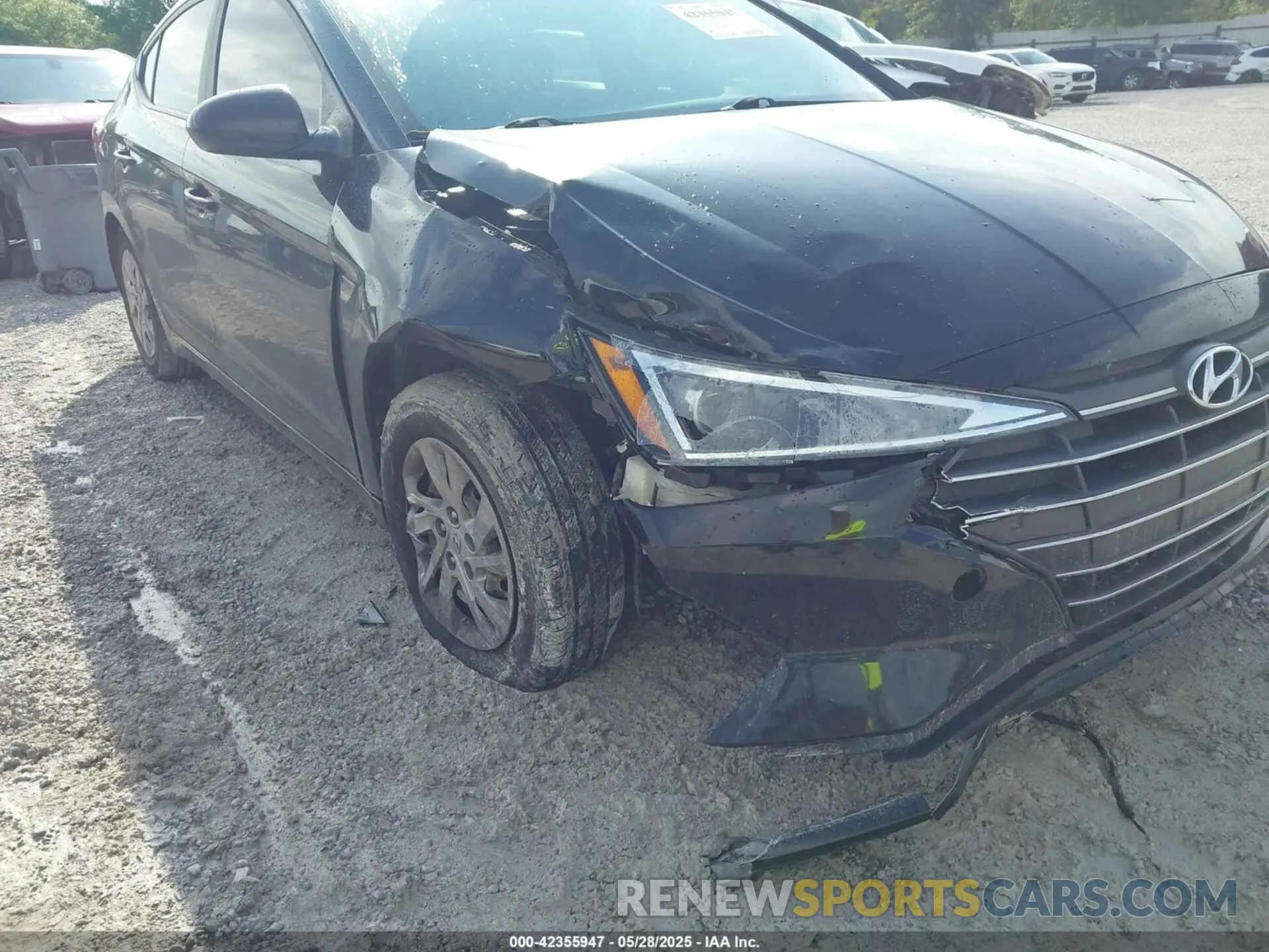 6 Photograph of a damaged car KMHD74LF1KU792350 HYUNDAI ELANTRA 2019