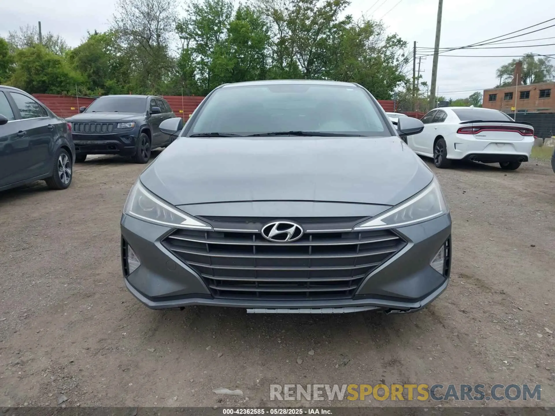 12 Photograph of a damaged car KMHD74LF2KU811441 HYUNDAI ELANTRA 2019