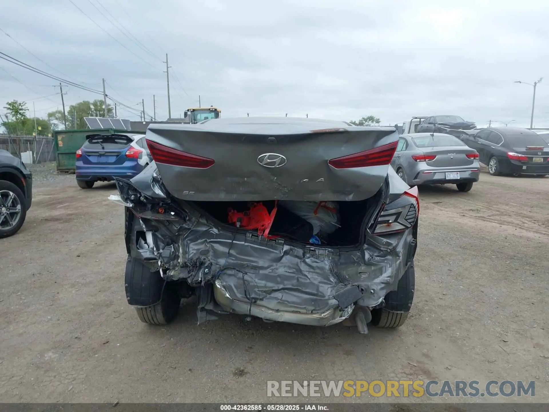 16 Photograph of a damaged car KMHD74LF2KU811441 HYUNDAI ELANTRA 2019