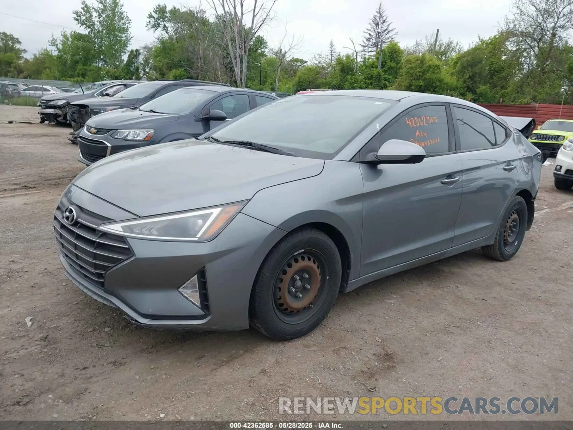 2 Photograph of a damaged car KMHD74LF2KU811441 HYUNDAI ELANTRA 2019