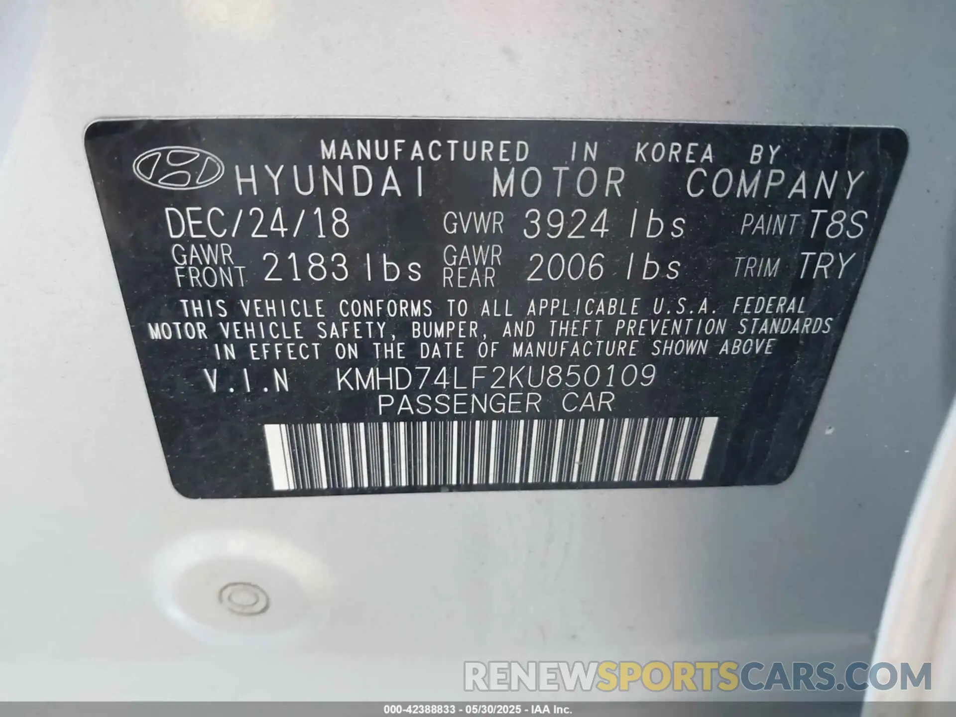 9 Photograph of a damaged car KMHD74LF2KU850109 HYUNDAI ELANTRA 2019