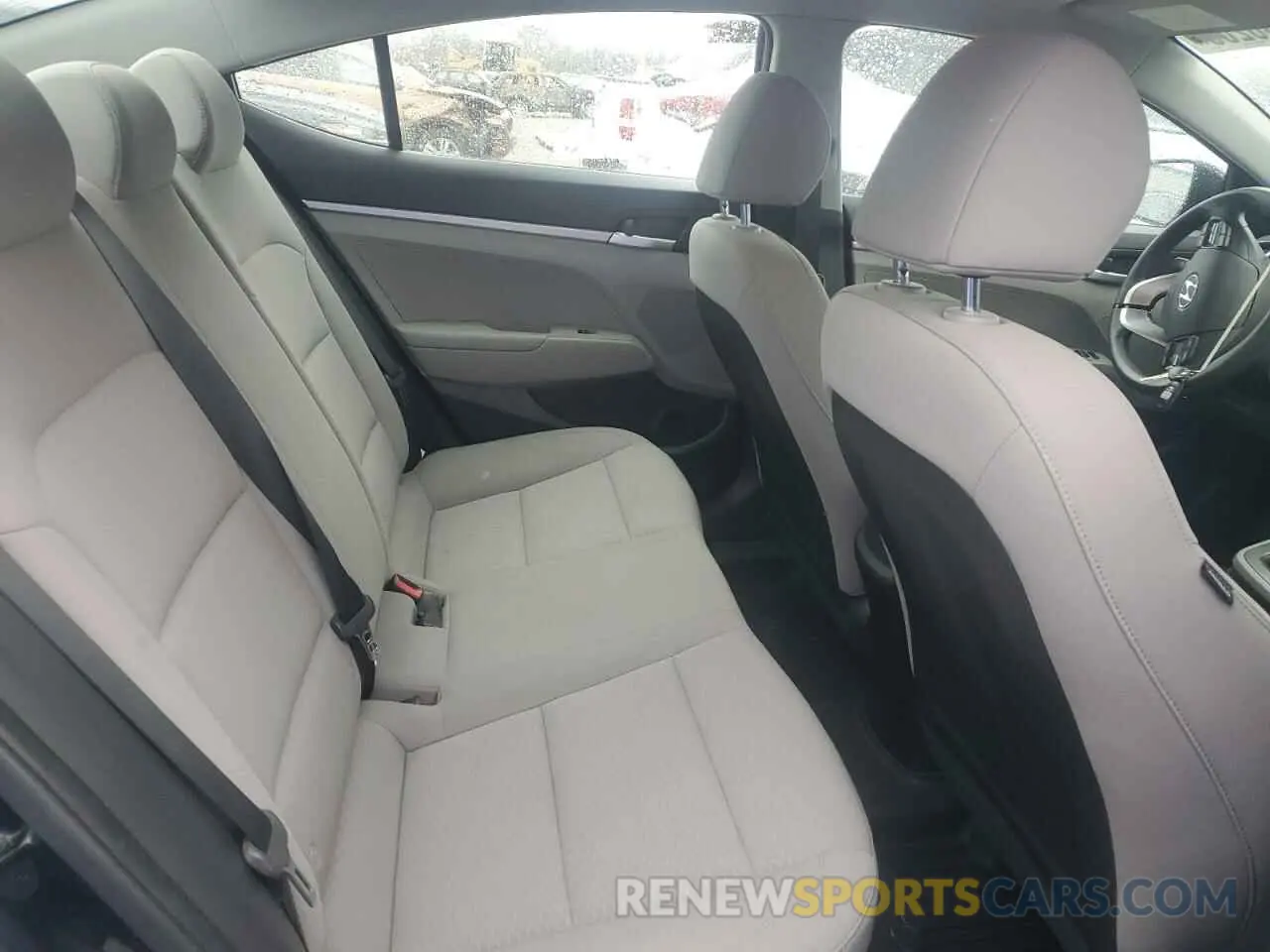 10 Photograph of a damaged car KMHD74LF3KU778093 HYUNDAI ELANTRA 2019