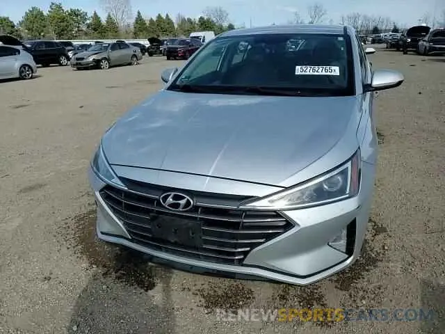 13 Photograph of a damaged car KMHD74LF3KU810038 HYUNDAI ELANTRA 2019