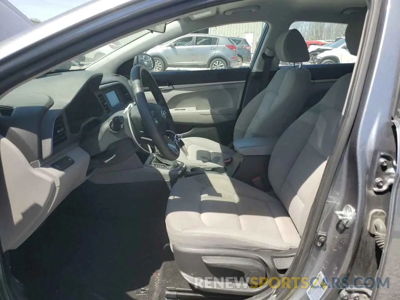 7 Photograph of a damaged car KMHD74LF4KU814678 HYUNDAI ELANTRA 2019