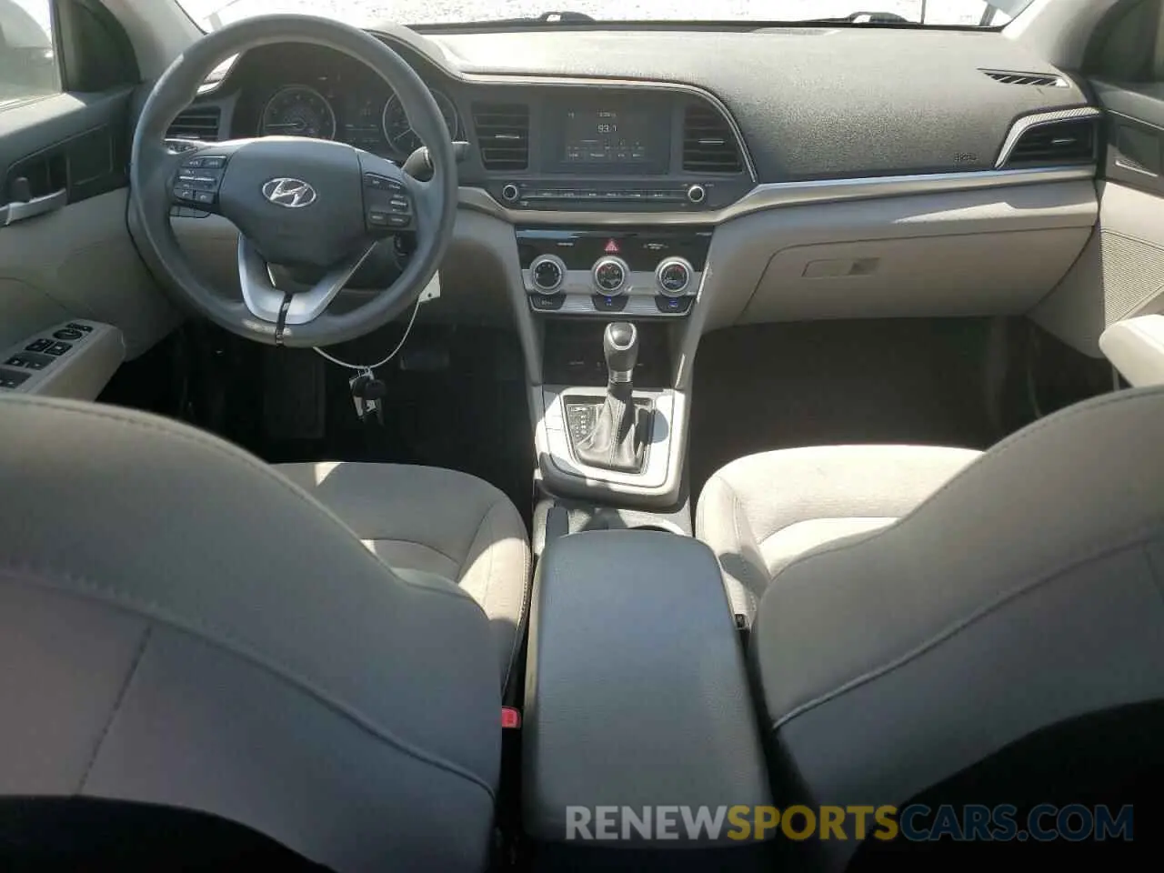 8 Photograph of a damaged car KMHD74LF4KU814678 HYUNDAI ELANTRA 2019