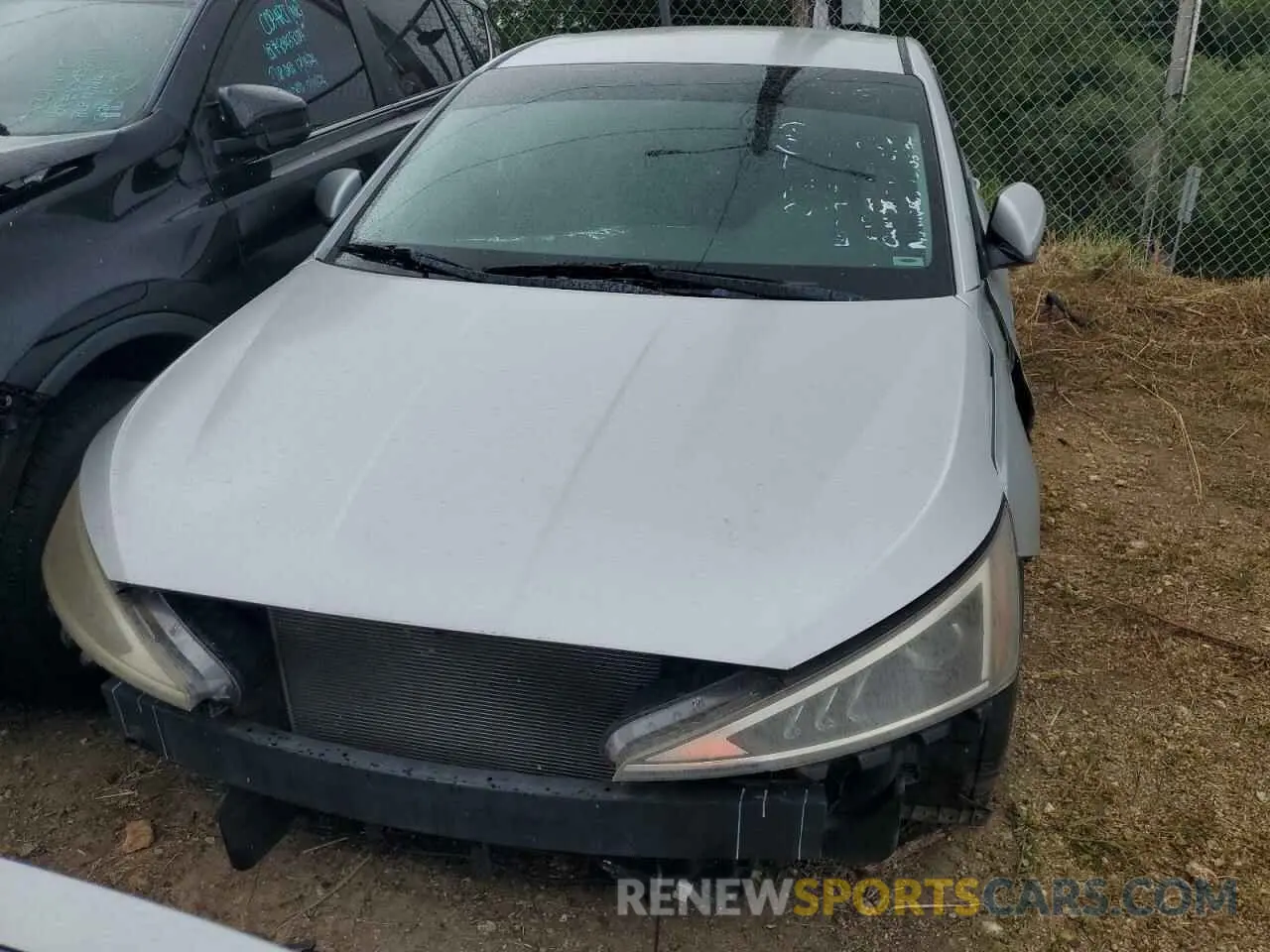 5 Photograph of a damaged car KMHD74LF4KU840259 HYUNDAI ELANTRA 2019