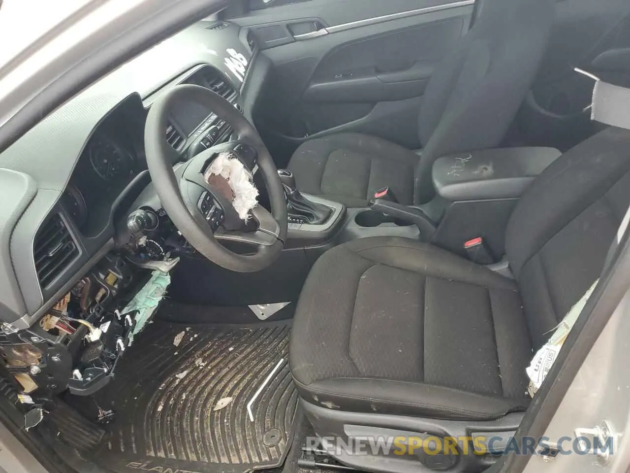 7 Photograph of a damaged car KMHD74LF4KU840259 HYUNDAI ELANTRA 2019