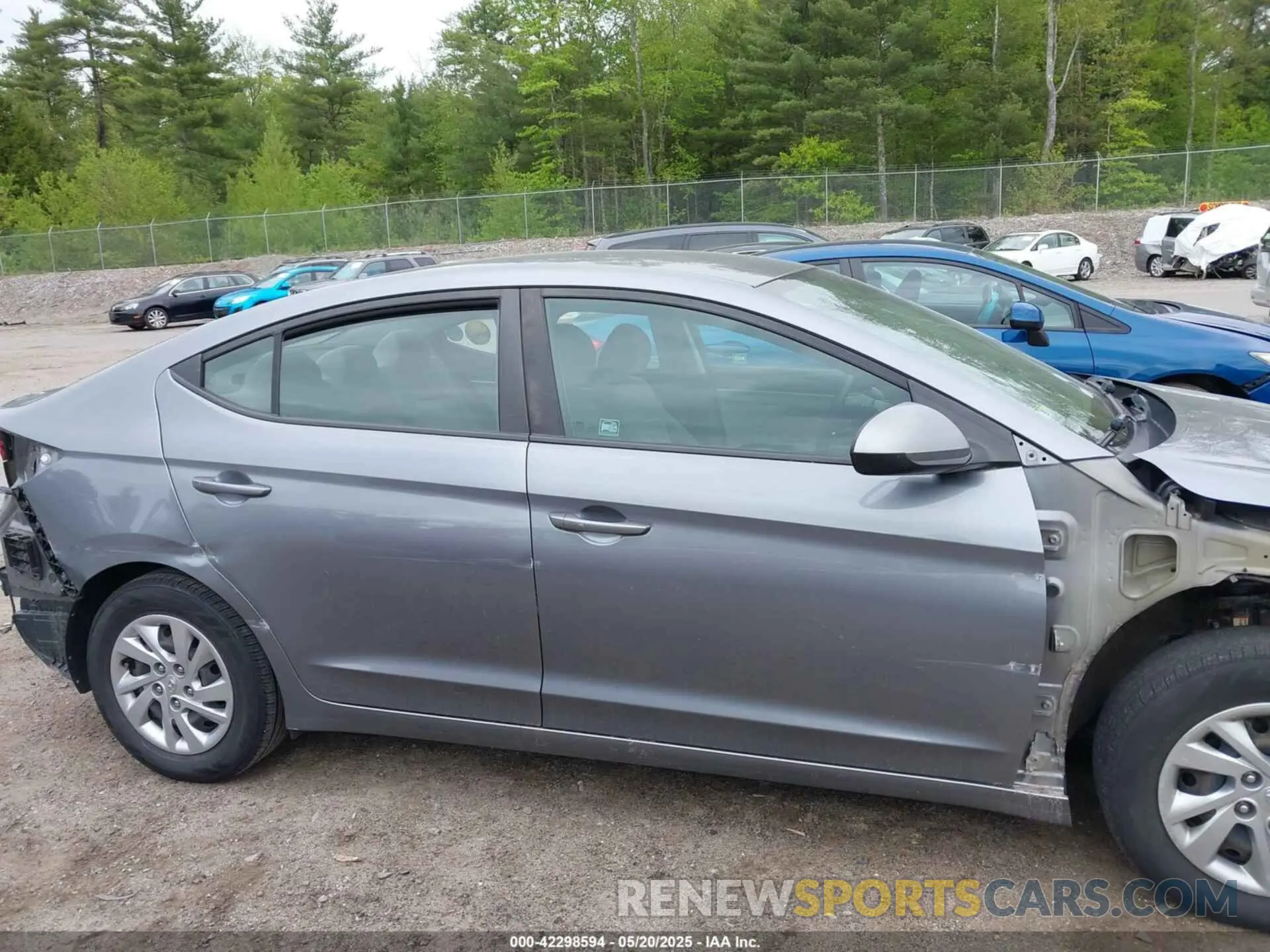 14 Photograph of a damaged car KMHD74LF4KU864786 HYUNDAI ELANTRA 2019