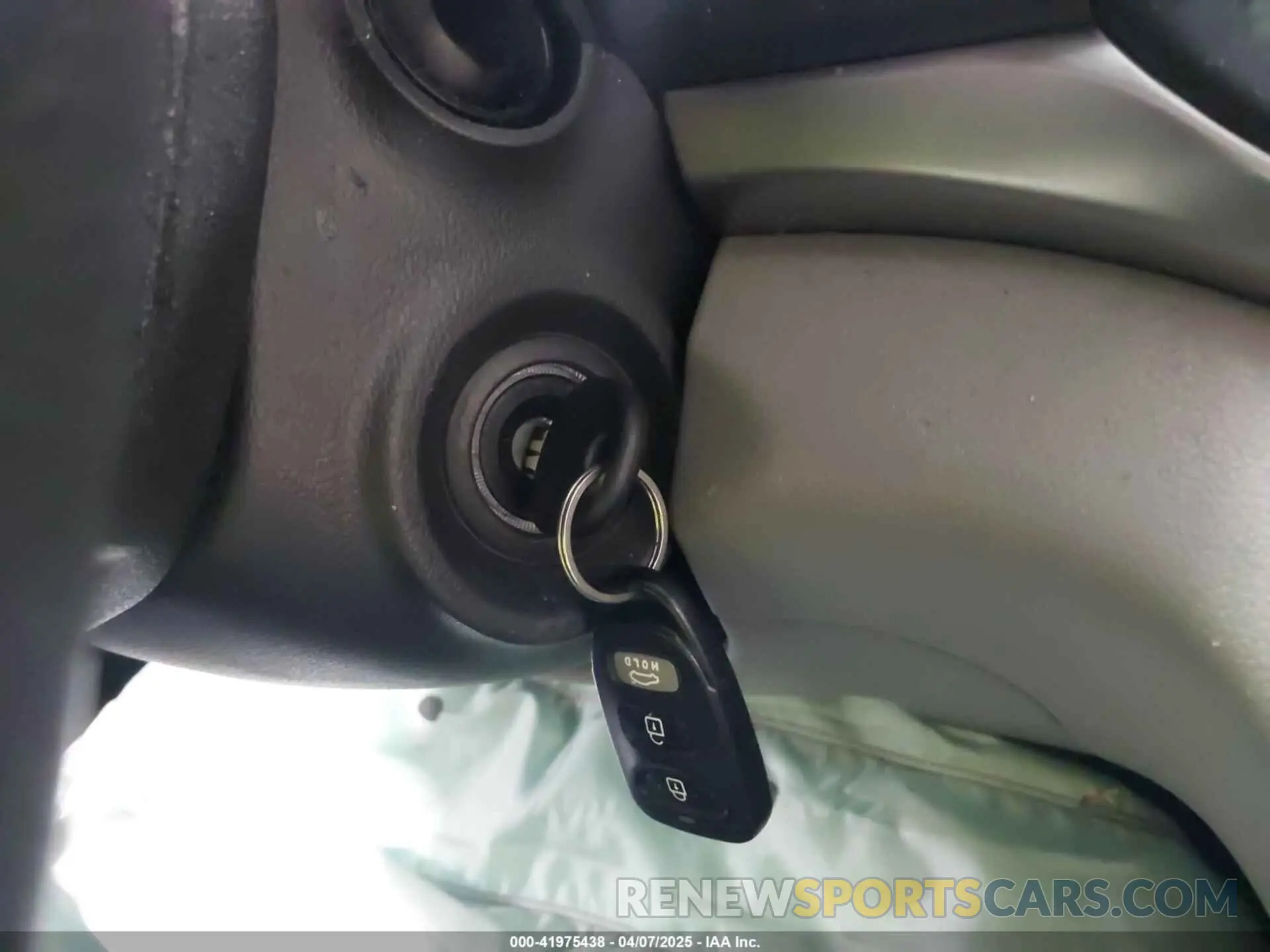11 Photograph of a damaged car KMHD74LF5KU851268 HYUNDAI ELANTRA 2019