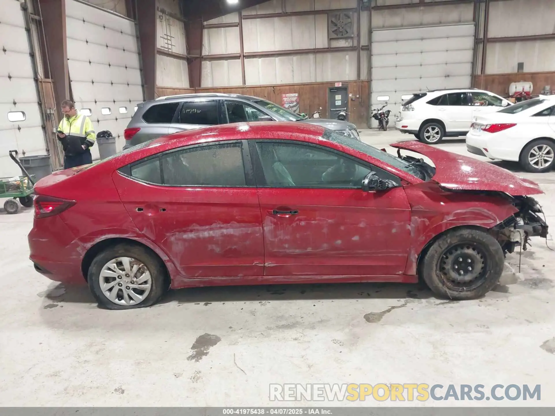 13 Photograph of a damaged car KMHD74LF5KU851268 HYUNDAI ELANTRA 2019