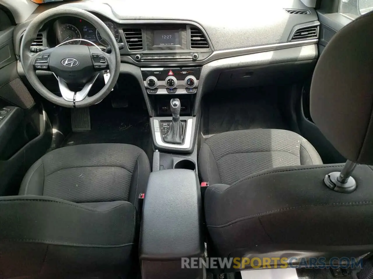8 Photograph of a damaged car KMHD74LF6KU833555 HYUNDAI ELANTRA 2019