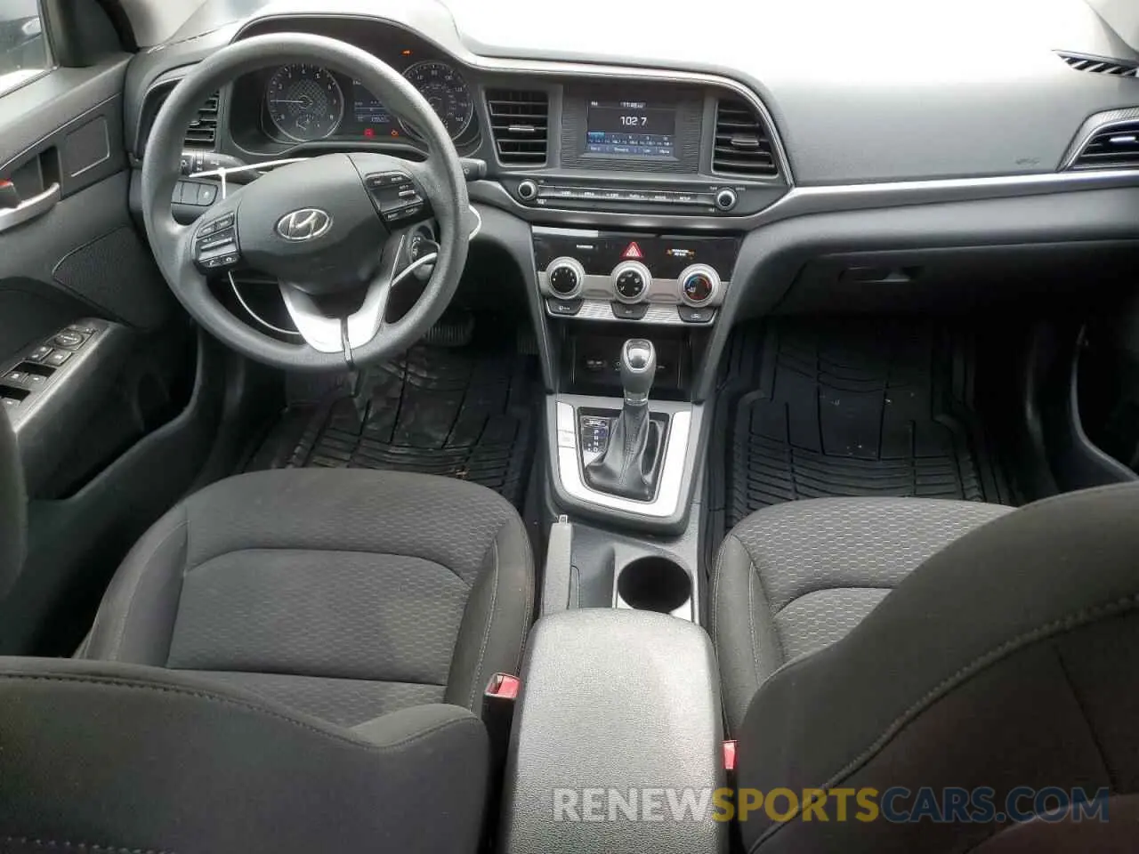 8 Photograph of a damaged car KMHD74LF6KU879659 HYUNDAI ELANTRA 2019