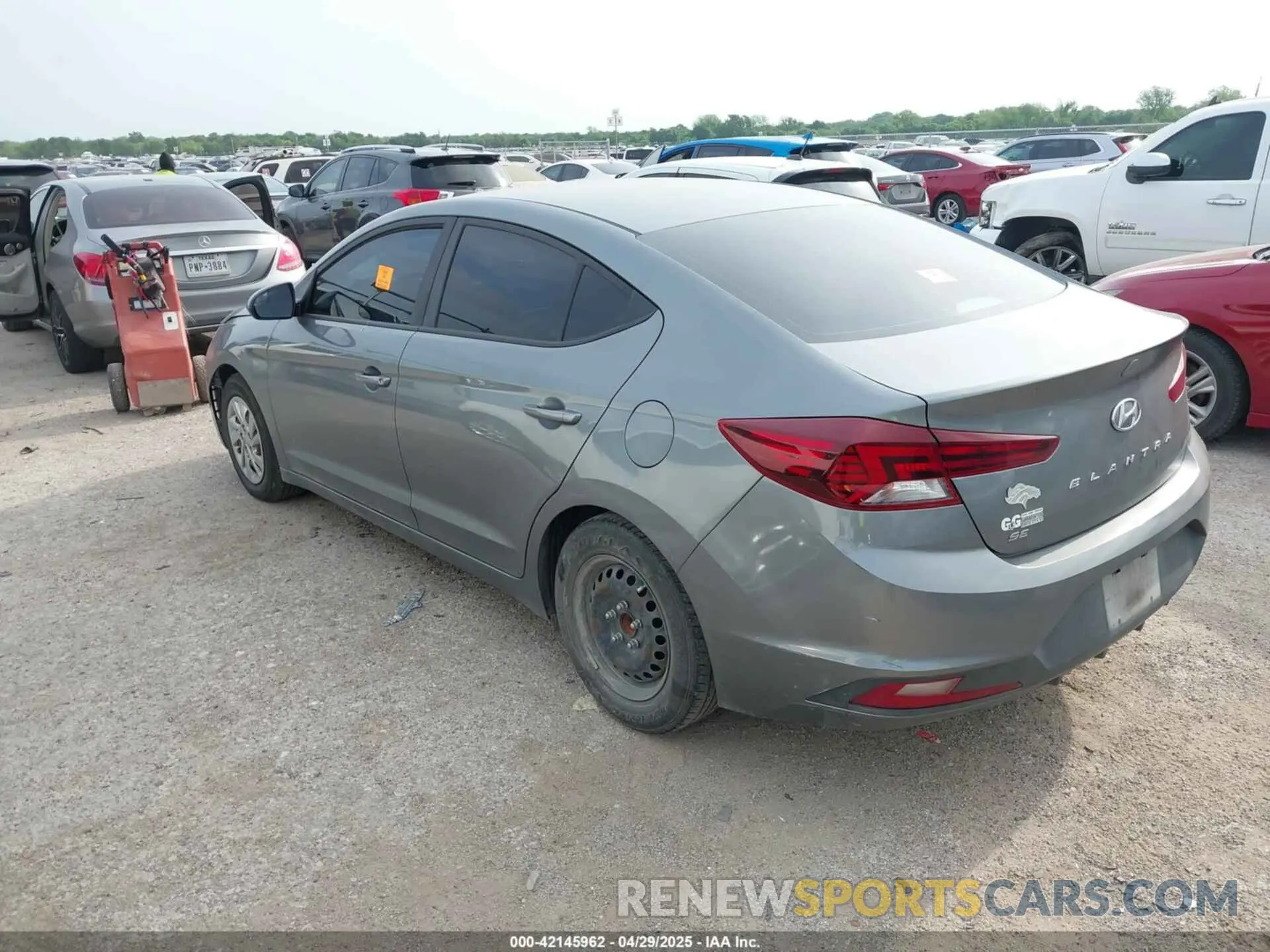 3 Photograph of a damaged car KMHD74LF7KU762060 HYUNDAI ELANTRA 2019