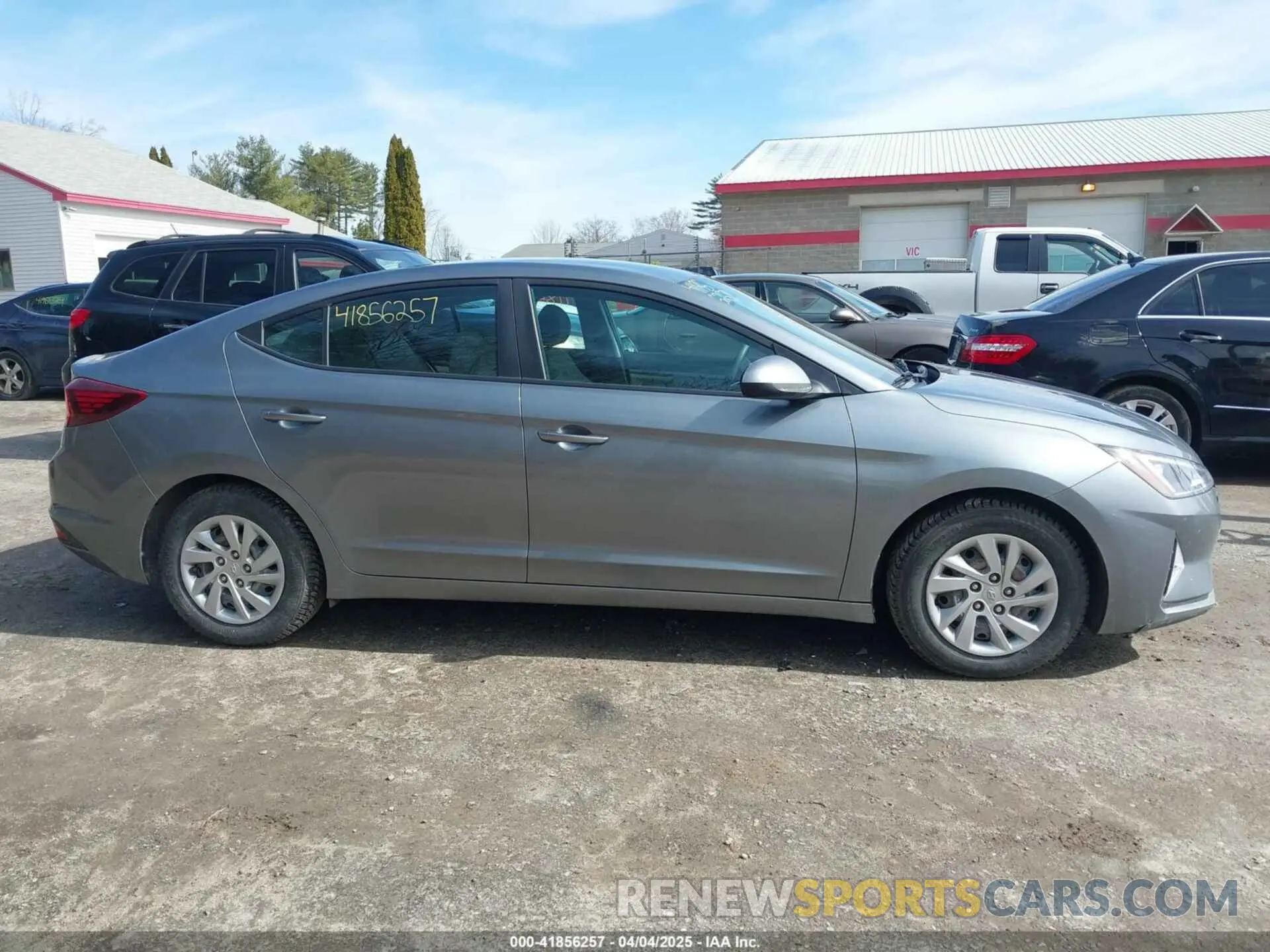 13 Photograph of a damaged car KMHD74LF7KU789081 HYUNDAI ELANTRA 2019