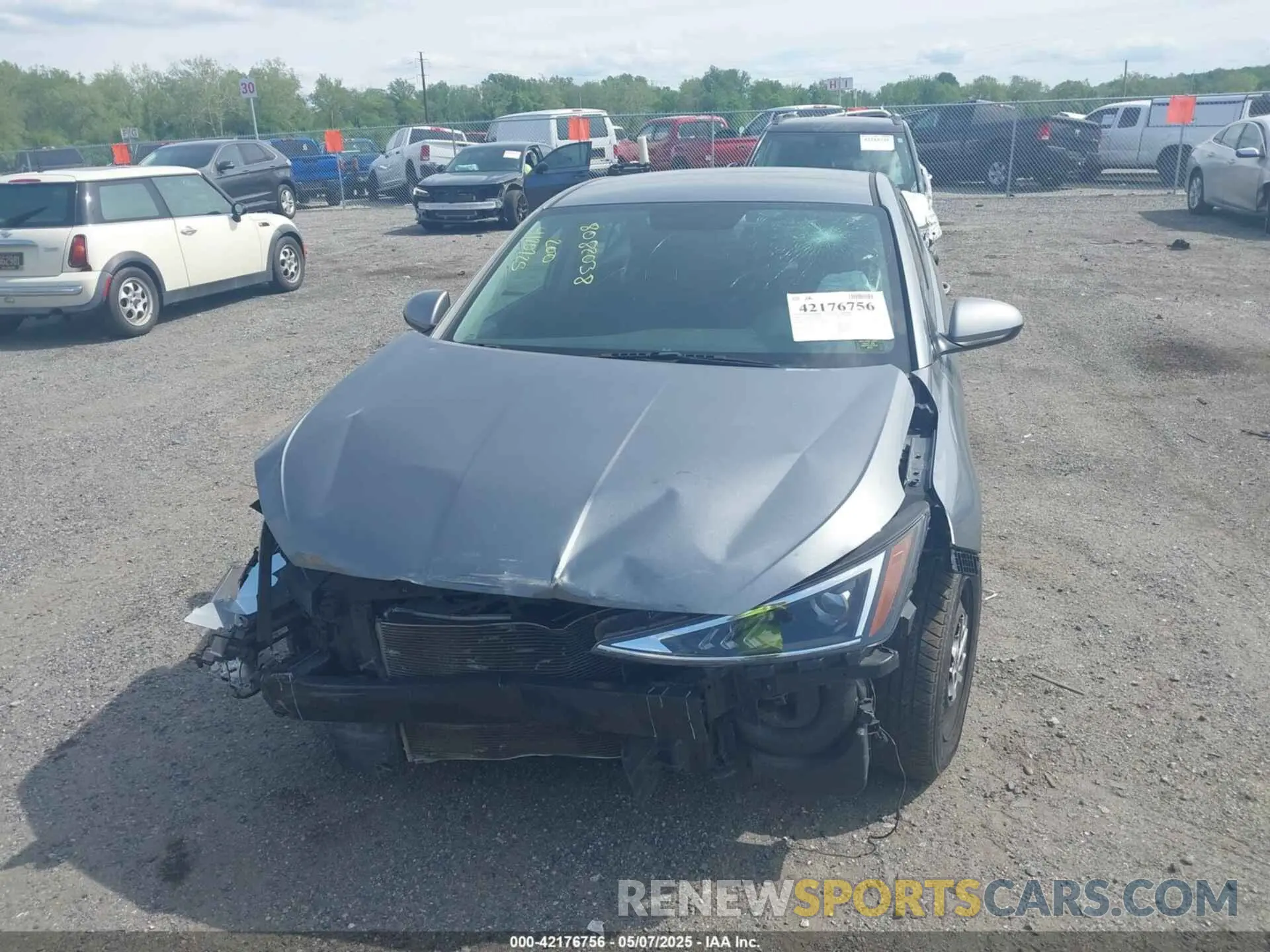 11 Photograph of a damaged car KMHD74LF7KU789713 HYUNDAI ELANTRA 2019