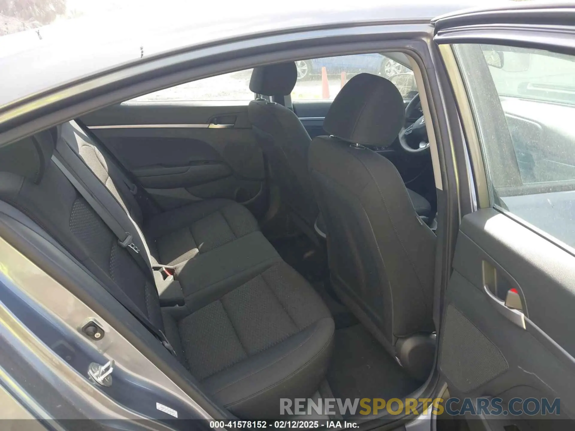 8 Photograph of a damaged car KMHD74LF7KU867679 HYUNDAI ELANTRA 2019