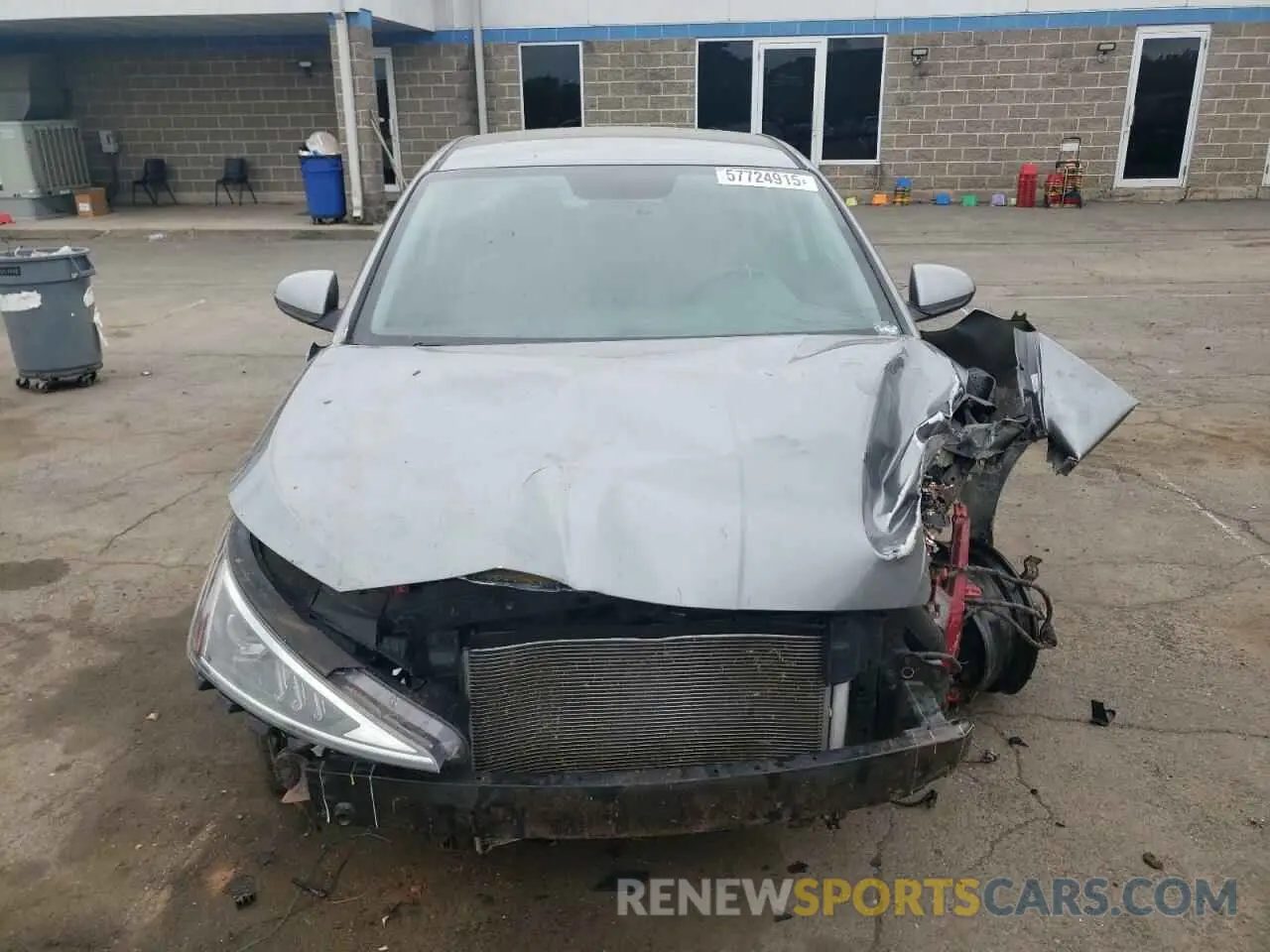 5 Photograph of a damaged car KMHD74LF8KU789073 HYUNDAI ELANTRA 2019