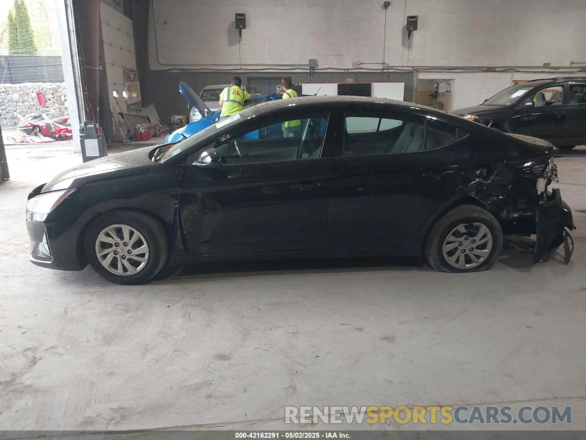 14 Photograph of a damaged car KMHD74LF8KU878755 HYUNDAI ELANTRA 2019